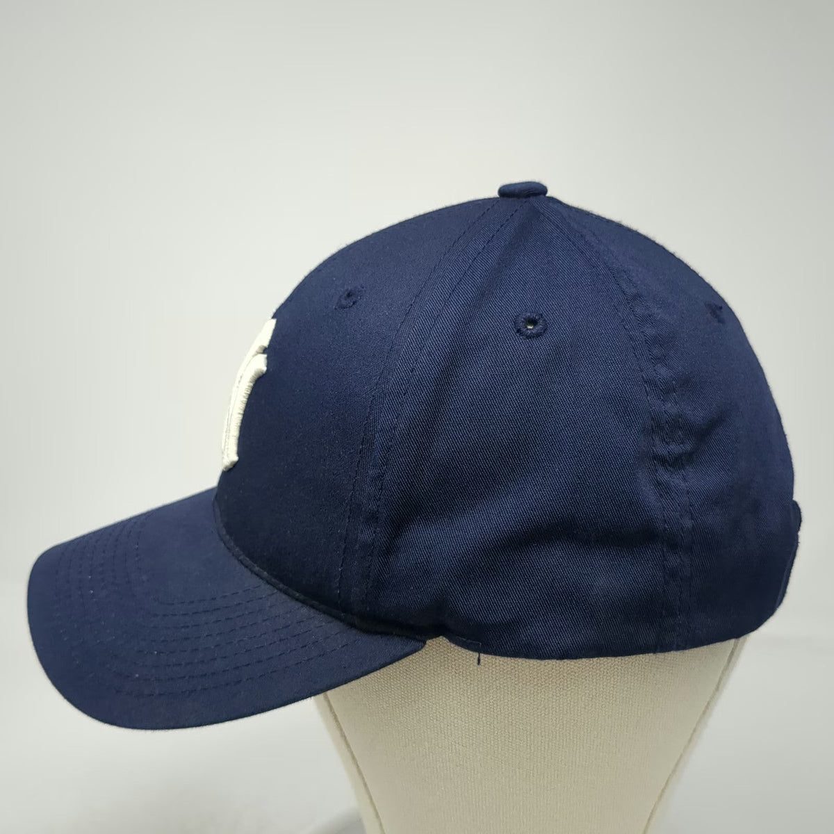 New York Yankees MLB Outdoor Cap Snapback Blue White M Structured Baseball Hat