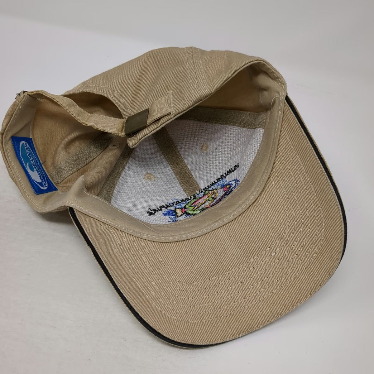 Hawaiian Headwear Baseball Cap Beige One Size Hawaii Fish Embroidered Humu Hat