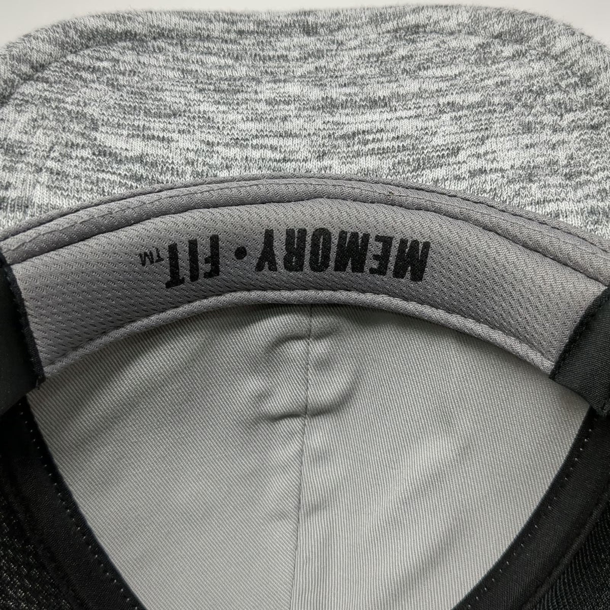 John Deere Baseball Cap Gray Black One Size Mesh Back Heathered Memory Fit Hat