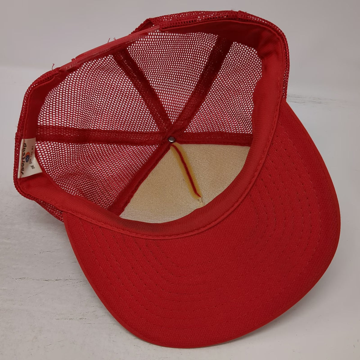 Sportcap Trucker Hat Red Great American Guitar Assault Mesh Graphic Vintage