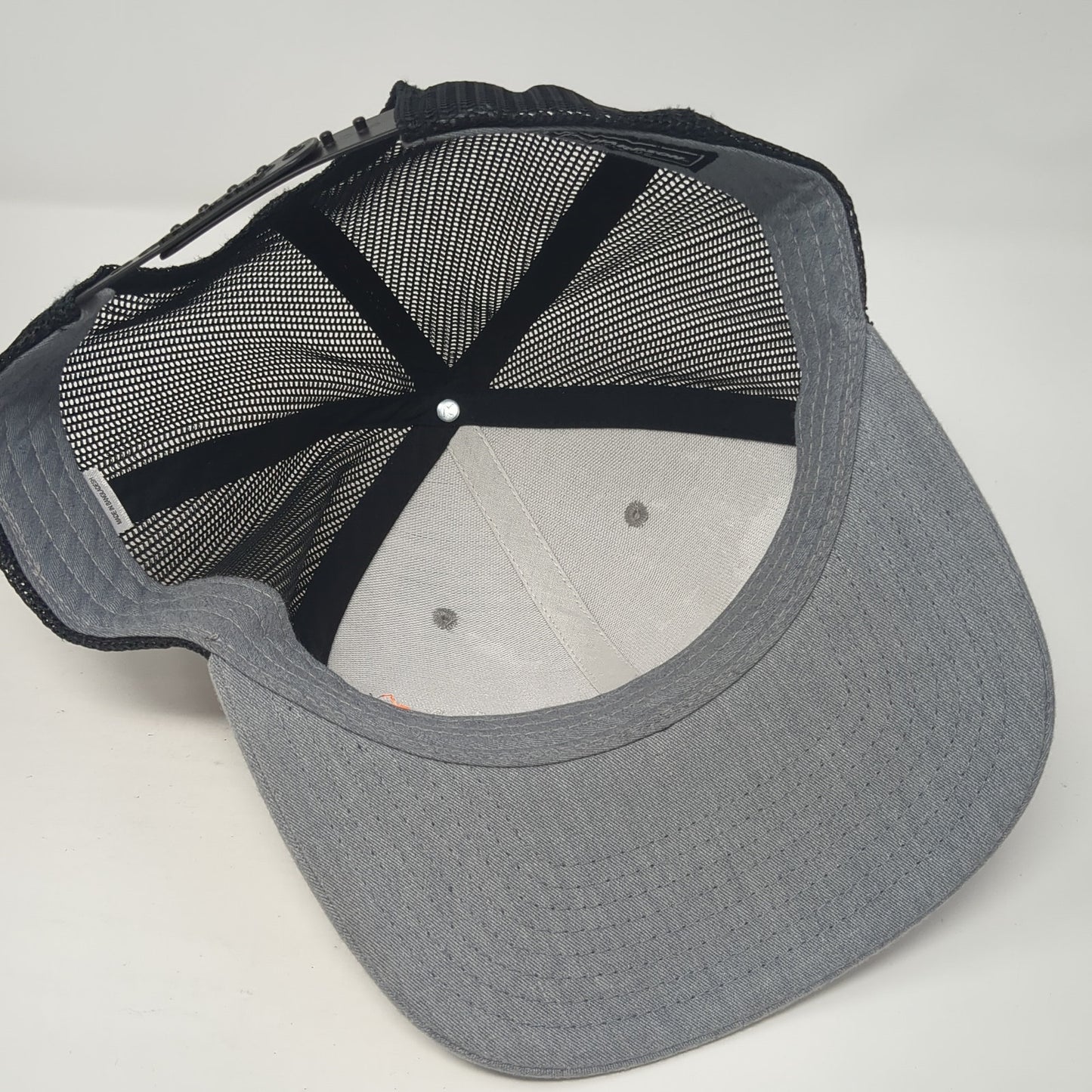 AXIS Snapback Mesh Back Trucker Hat Gray One Size Adjustable Richardson