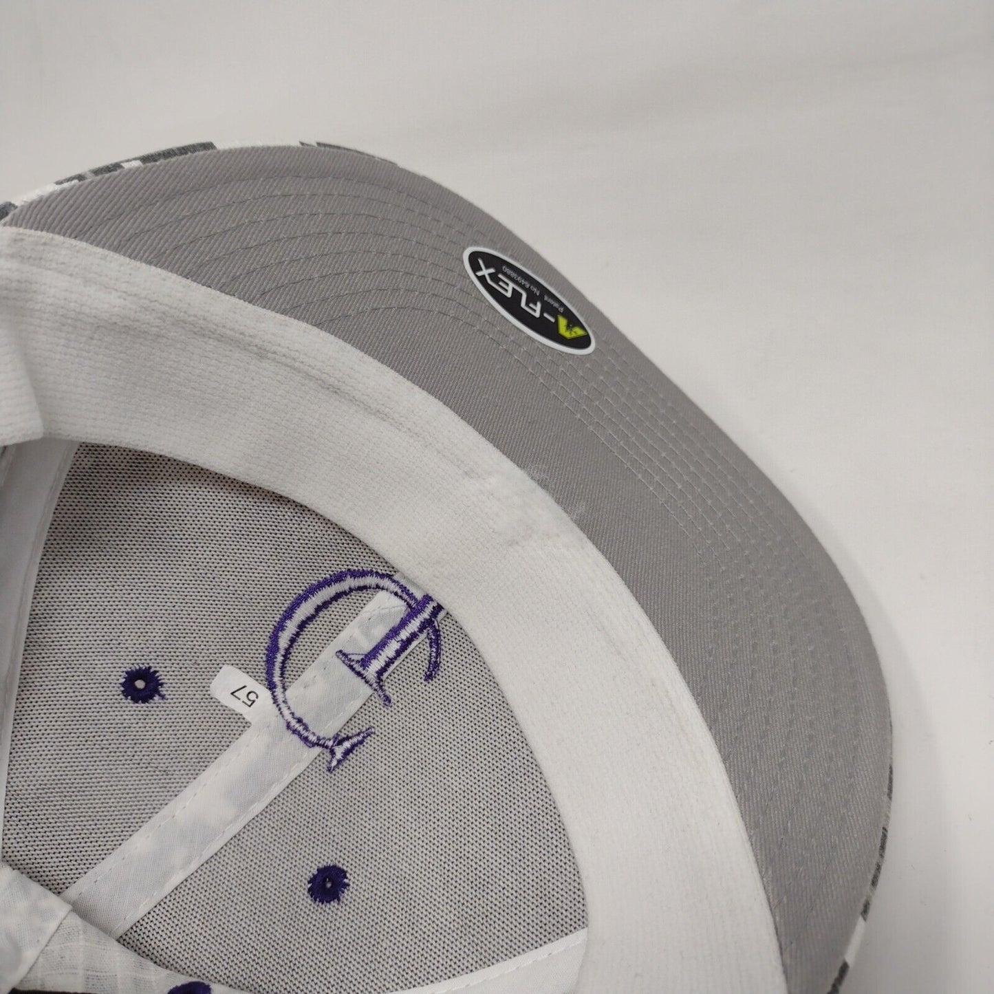 CI Fitted Hat Gray Camouflage Medium A-Flex Embroidered 6 Panel The Game Pro