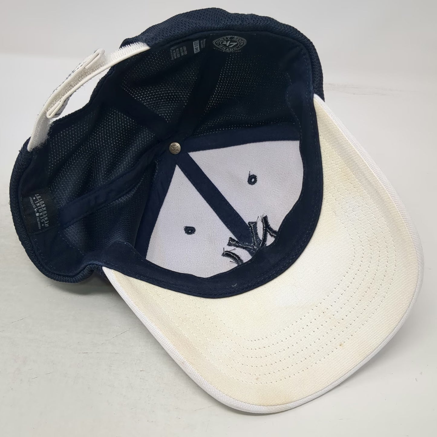 New York Yankees MLB '47 Baseball Cap Hat White Blue One Size Mesh Strapback