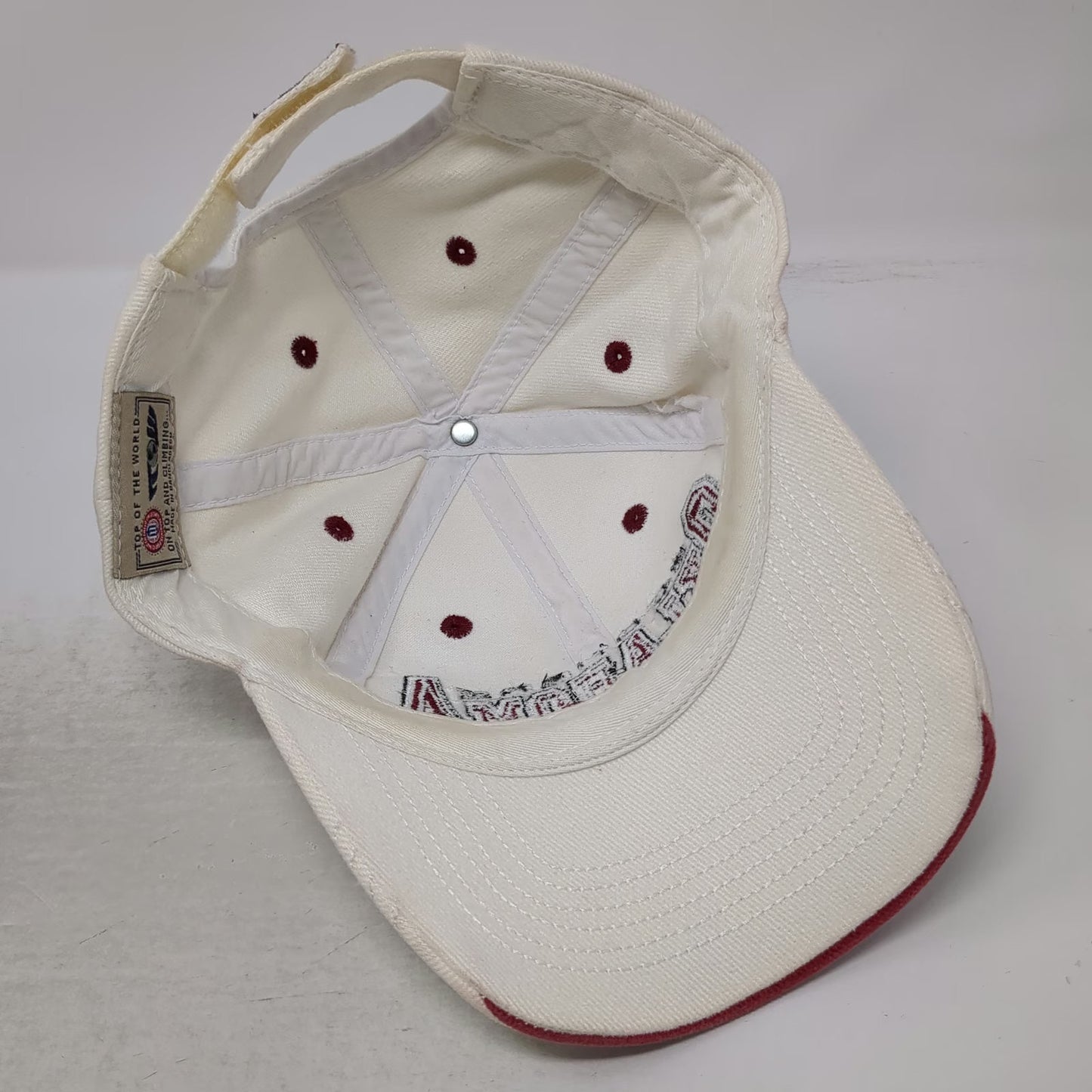 Oklahoma Sooners NCAA Top of the World Cap White One Size Strapback Embroidered