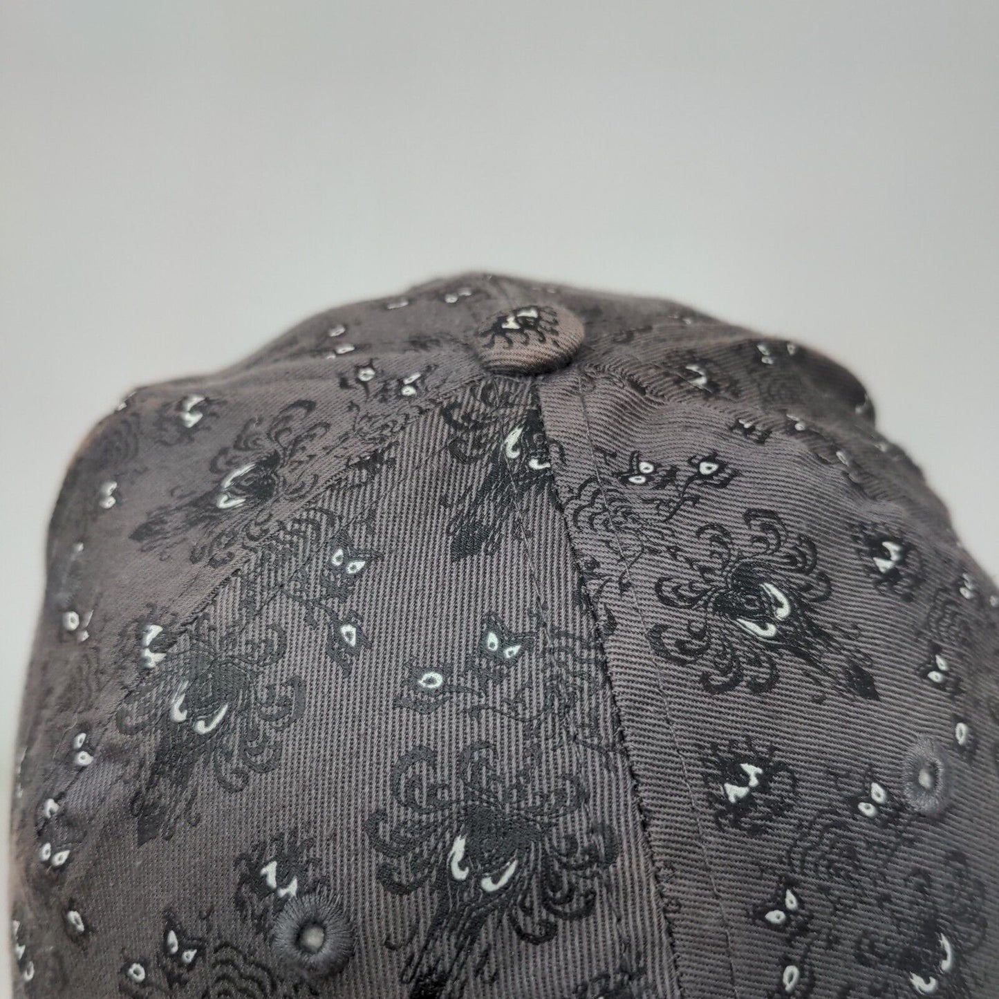 The Haunted Mansion Youth Fitted Hat Gray 54cm Embroidered Disney Parks Cotton