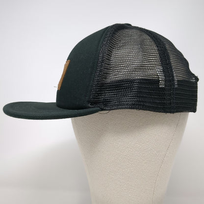 Traeger Trucker Hat Black One Size Snapback Mesh Back Logo Patch Mountain