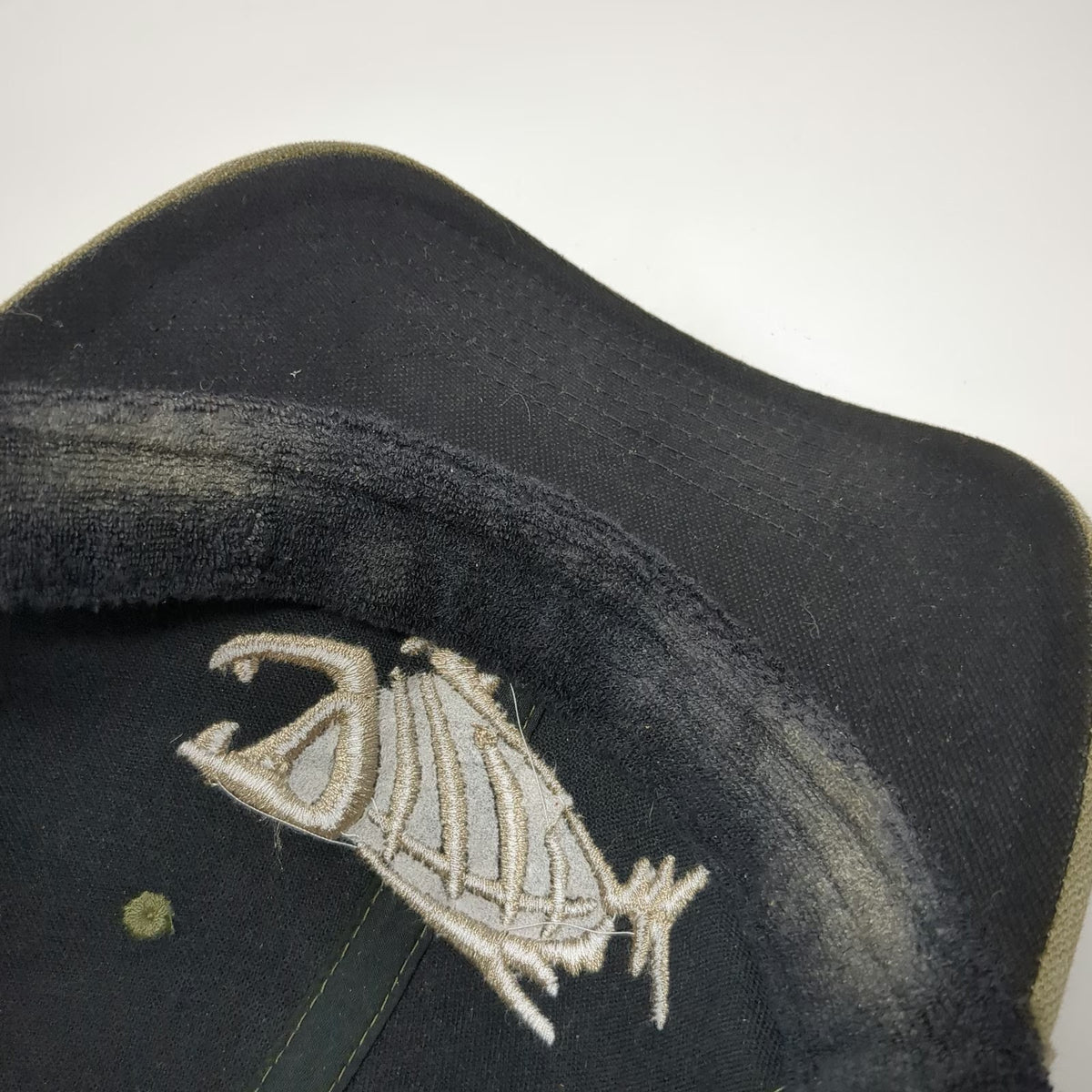 G. Loomis Baseball Cap Green One Size Skeleton Bone Fish Fear No Strapback Hat