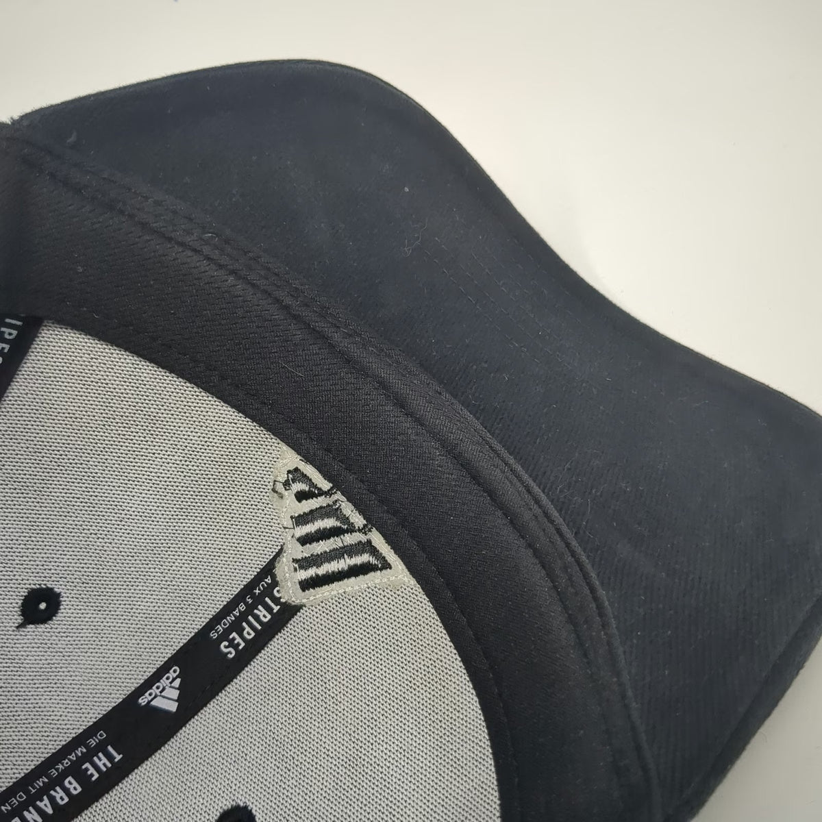 Adidas Snapback Black Hat One Size Embroidered Logo Adjustable 6 Panel Athletic