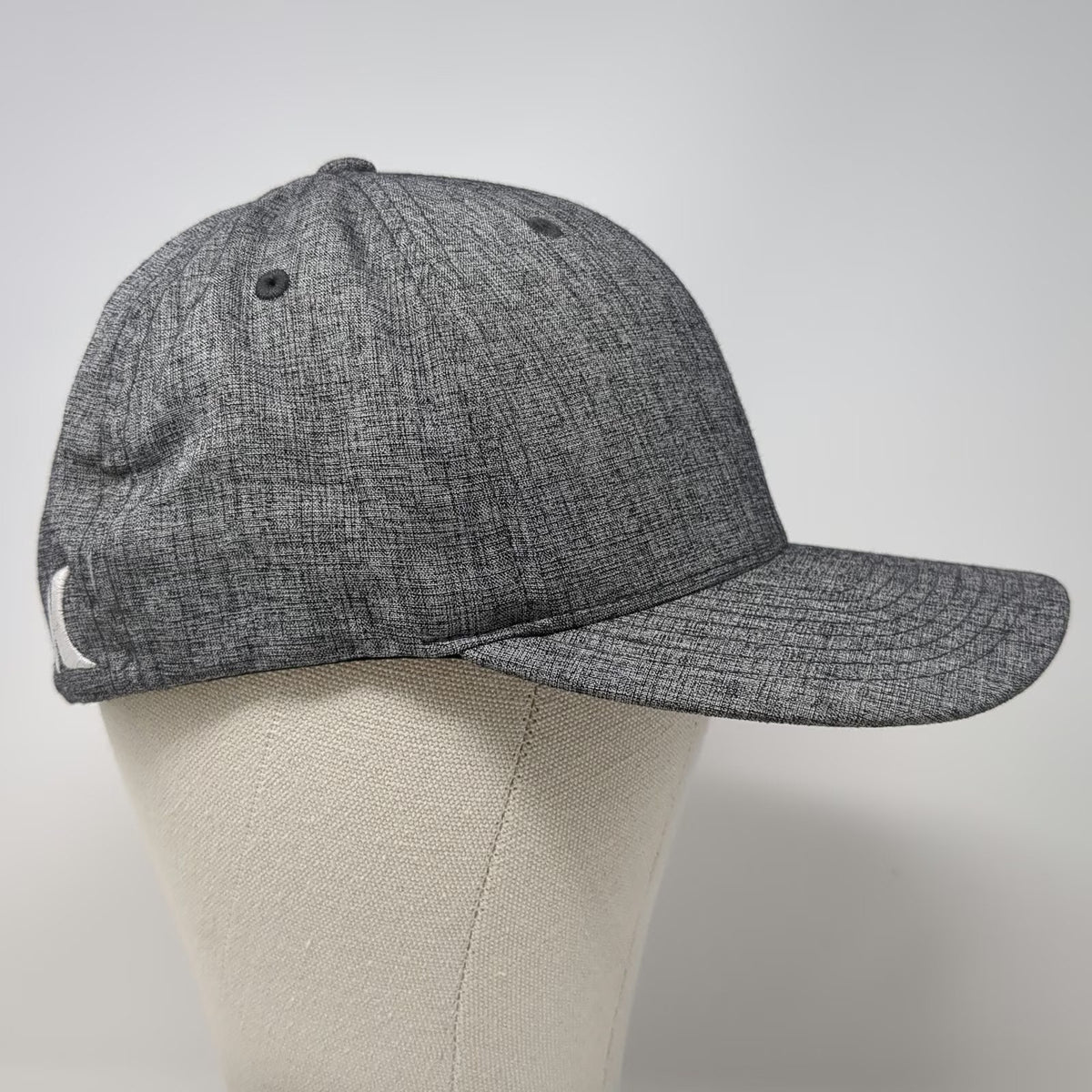 Hurley Baseball Cap Gray XL Fitted Flexfit Heathered Side Logo Hat Embroidered