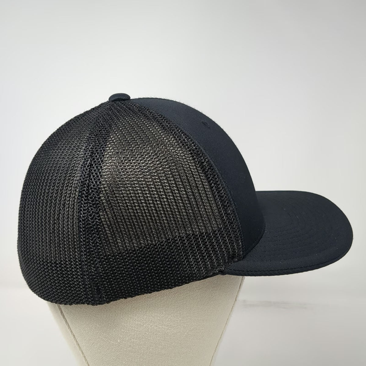 Pacific Headwear Baseball Cap Black 7 3/8 Mesh Back Stretch Fit Sunroc Logo Hat