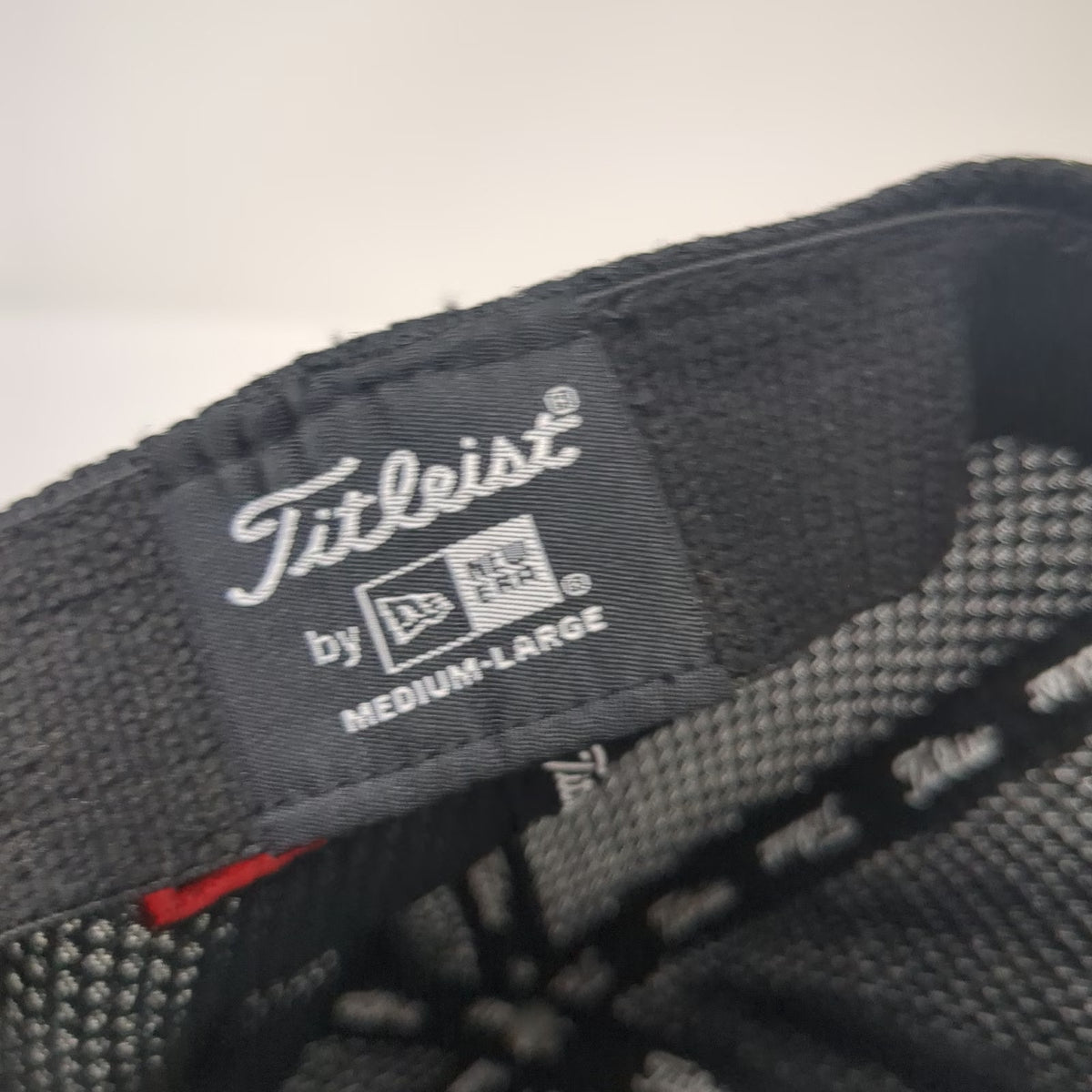 Titleist Baseball Cap Black L Mesh Back Pro V1 FootJoy FJ Stretch Fit Hat