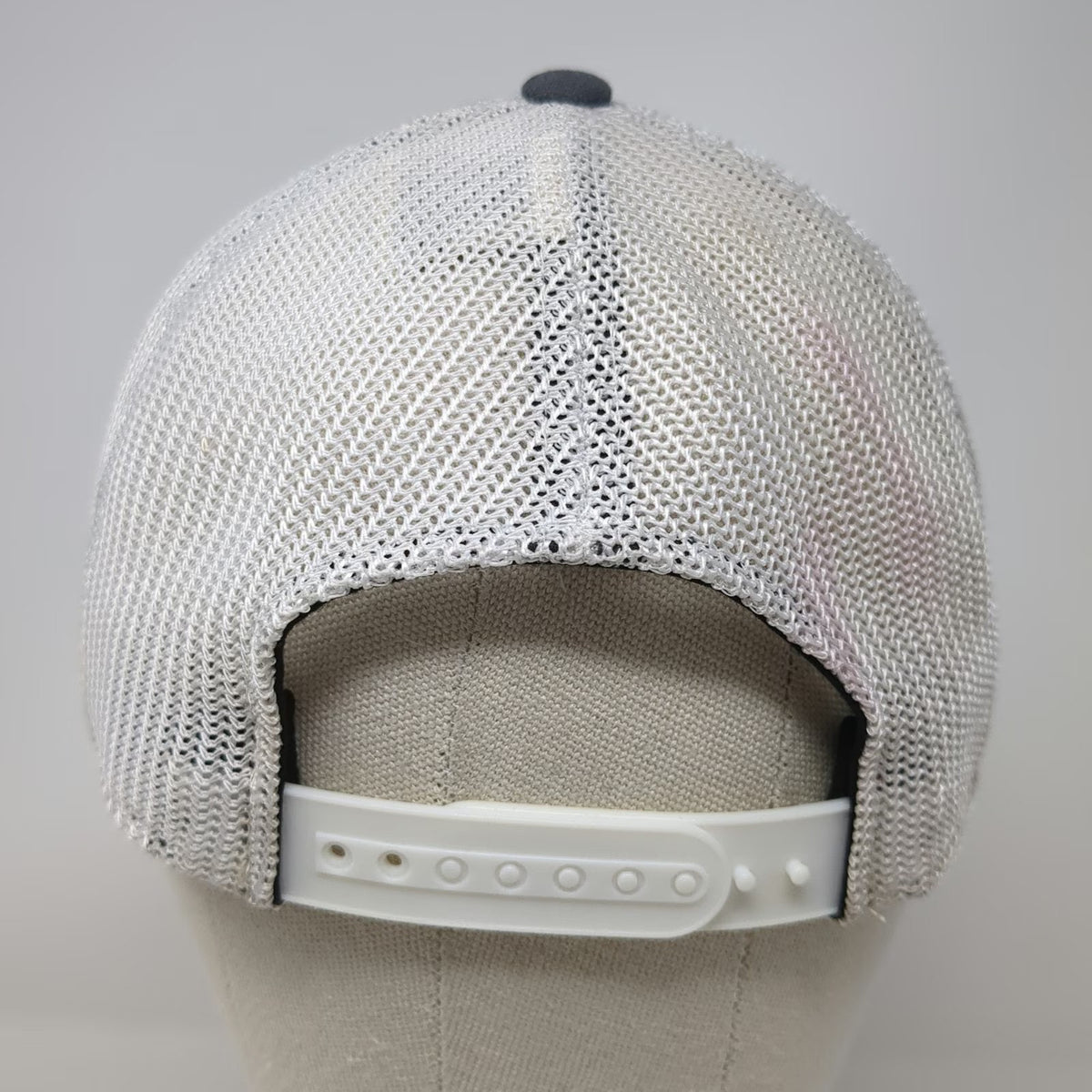Cabela's Trucker Hat Blue Gray One Size Snapback Mesh World's Foremost Outfitter