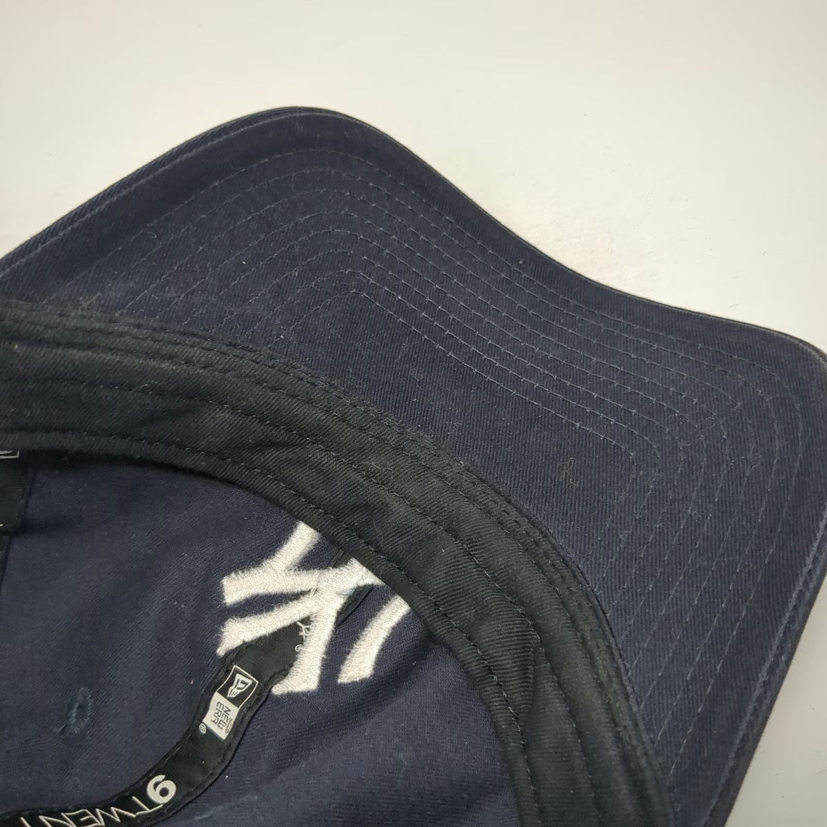 New Era New York Yankees MLB Blue Baseball Cap One Size Embroidered 9TWENTY Hat