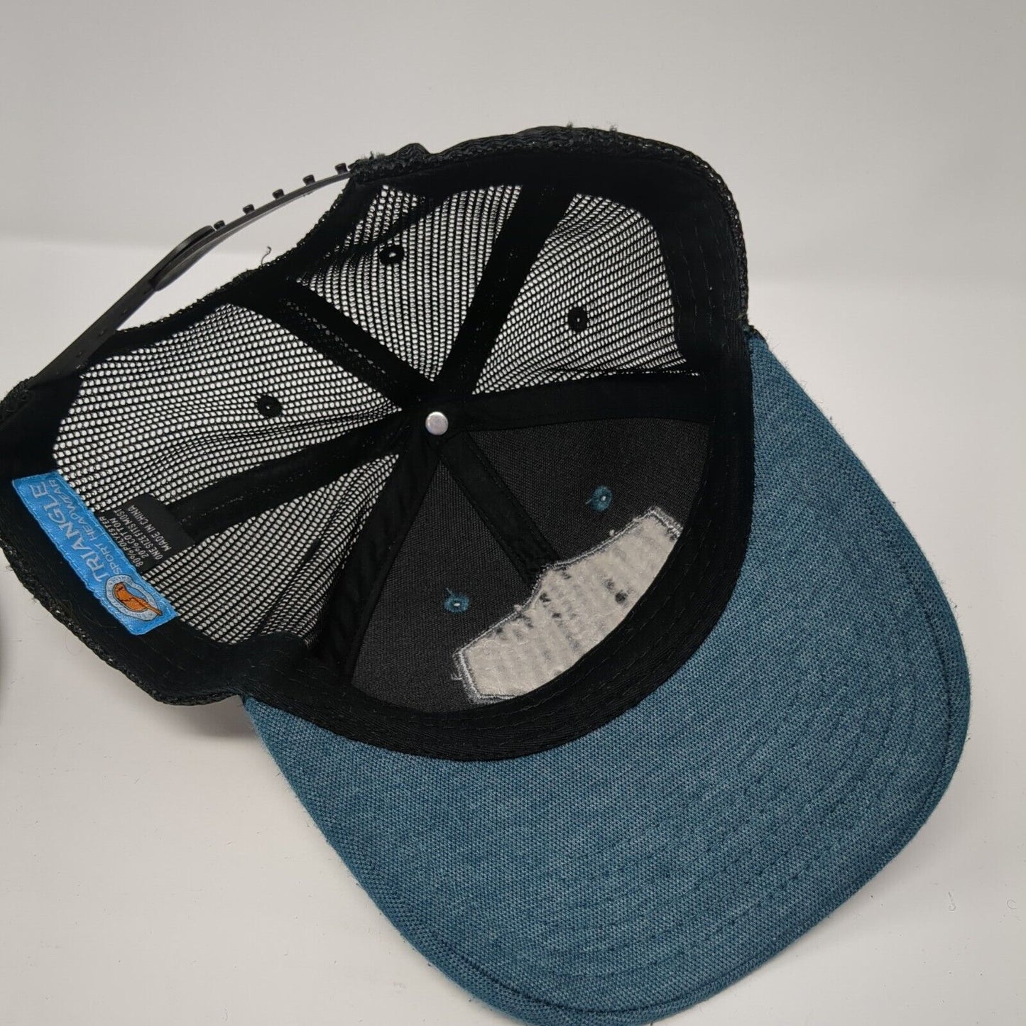 USA Mount Rushmore Snapback Mesh Back Trucker Hat Blue One Size Triangle