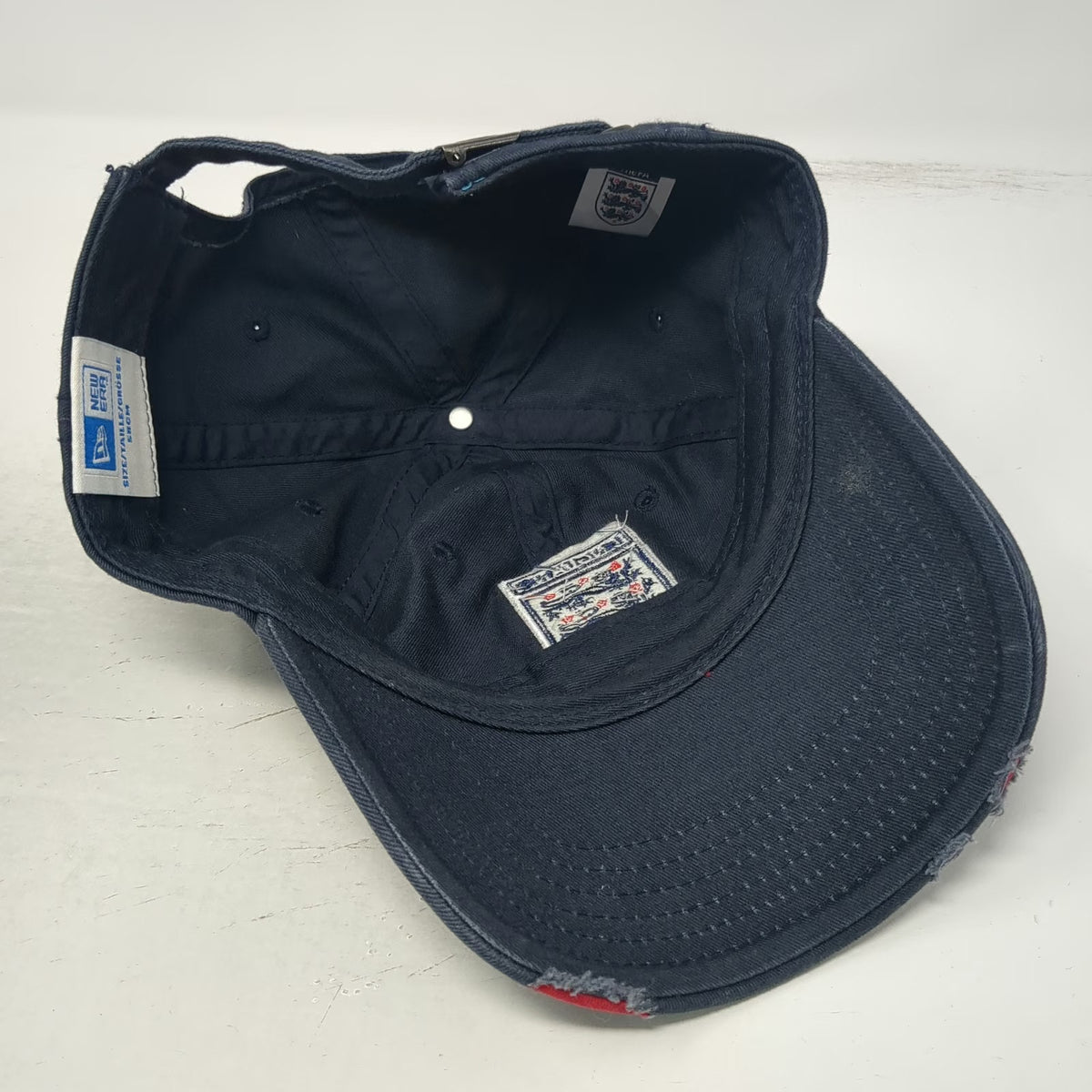 New Era England Soccer-National Blue Cap Hat One Size Three Lions Slideback FA