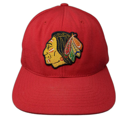 Chicago Blackhawks NHL Mitchell & Ness Snapback Red Hat One Size Green Brim Wool