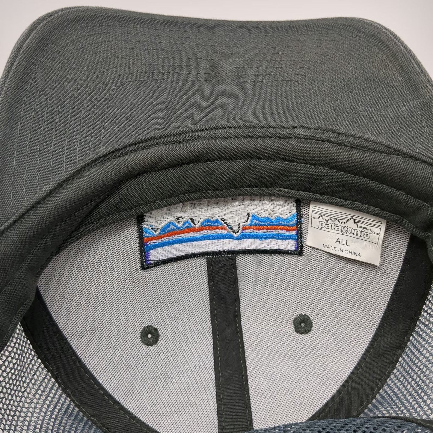 Patagonia Trucker Hat Gray One Size Mesh Back Snapback Mountain Logo Patch