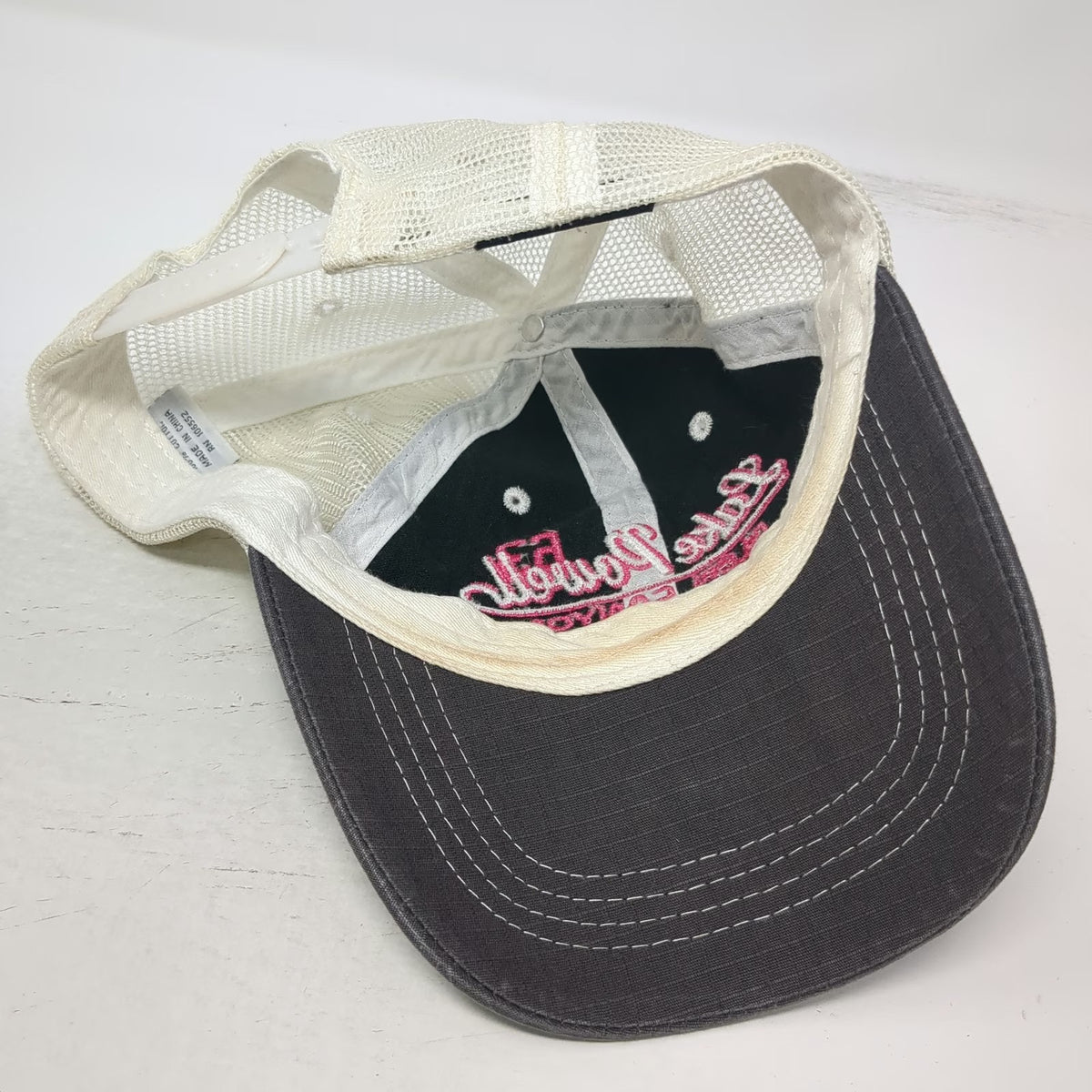 Mountain Trucker Hat Gray Pink White One Size Lake Powell Glen Canyon Snapback