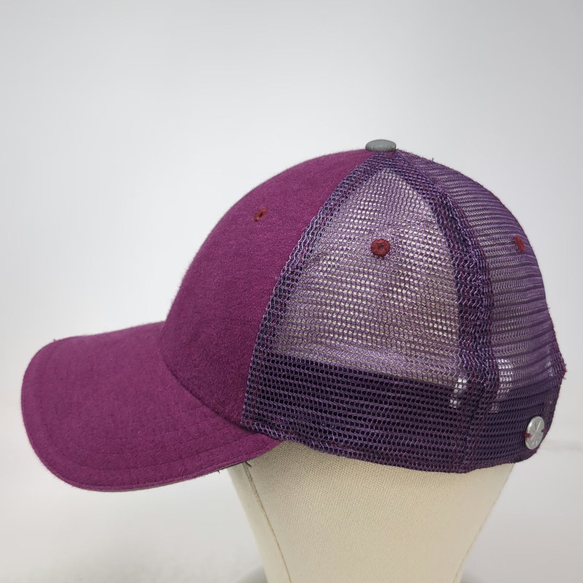 Athleta Trucker Hat Purple OS Mesh Back Snapback Cotton Blend Activewear Workout