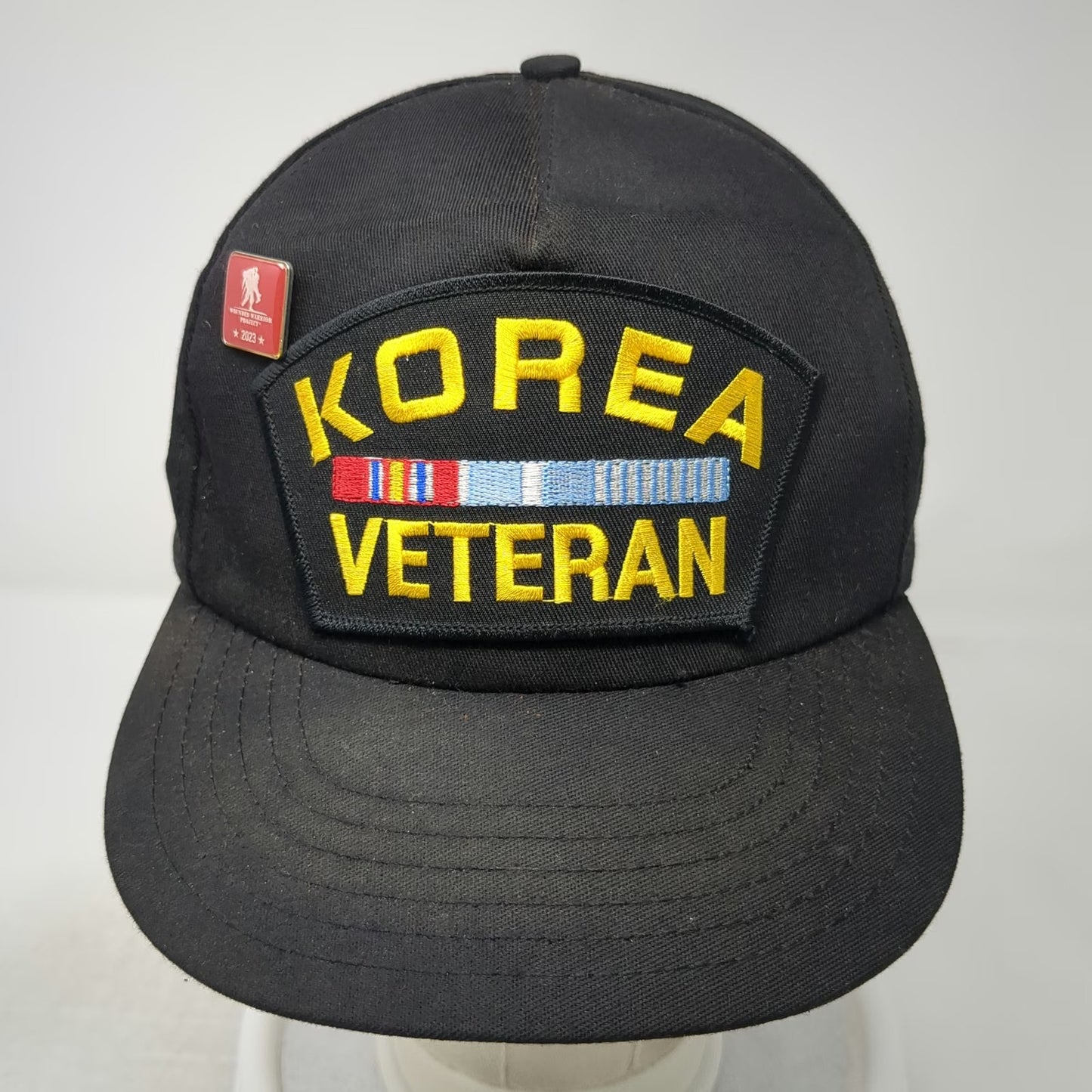 HMC Honors 5 Panel Black One Size Korea Veteran Service Ribbon Pin Snapback hat