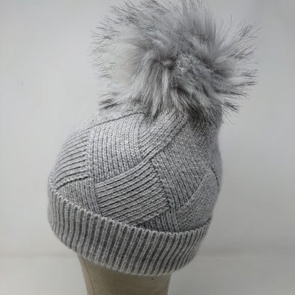 Norla Canada Women's Knit Beanie Hat Cap Gray Pom Pom Alpaca Acrylic Blend