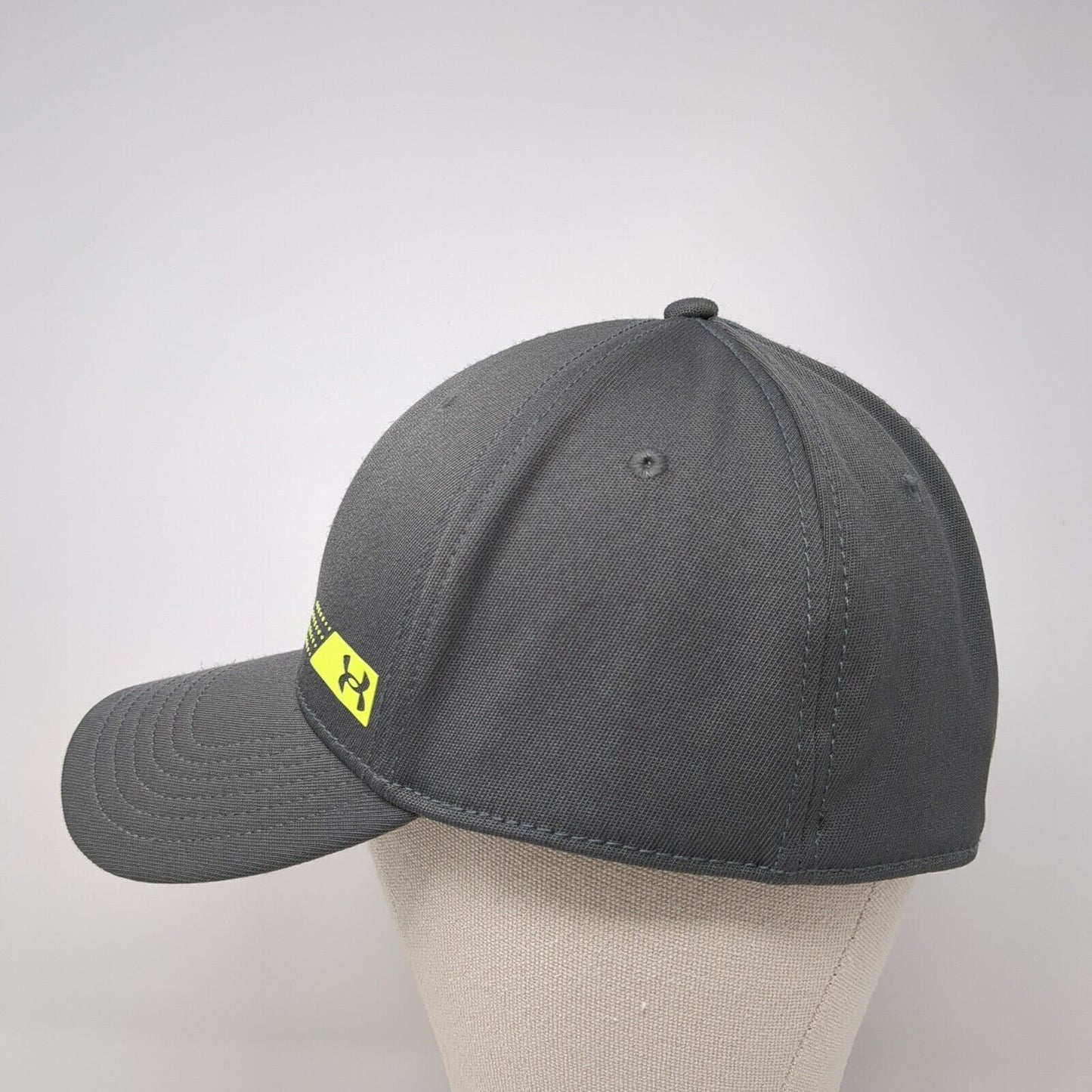 Under Armour Golf Fitted Hat Gray L/XL Lightweight Vented Holes 6 Panel