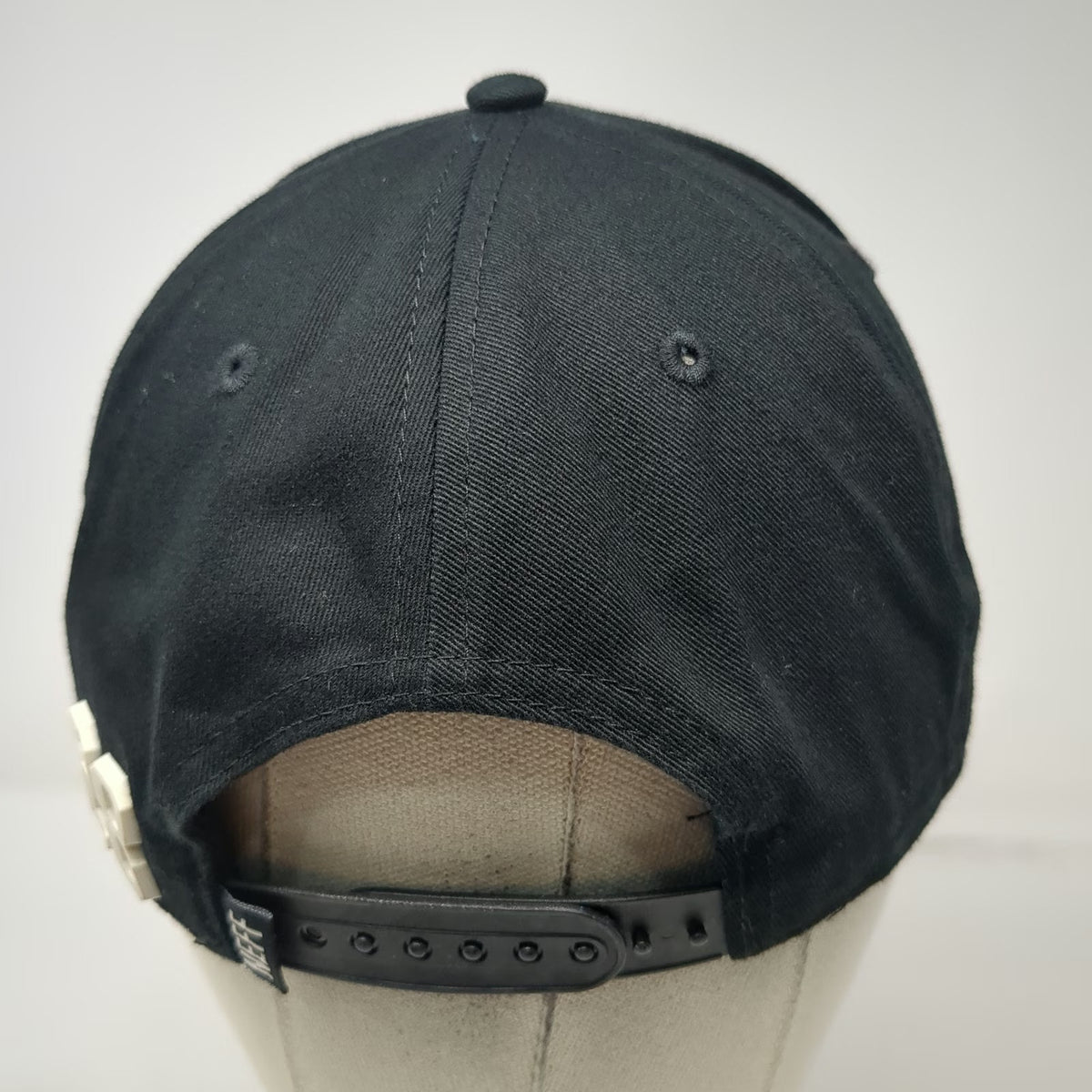 Neff 5 Panel Black Hat One Size Mickey Mouse Sunset Graphic Snapback 28 Patch