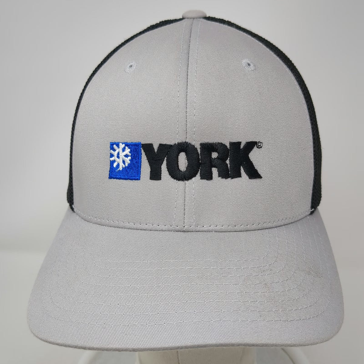 Port Authority Baseball Cap Gray Black Blue XL York Snowflake Mesh Flexfit Hat