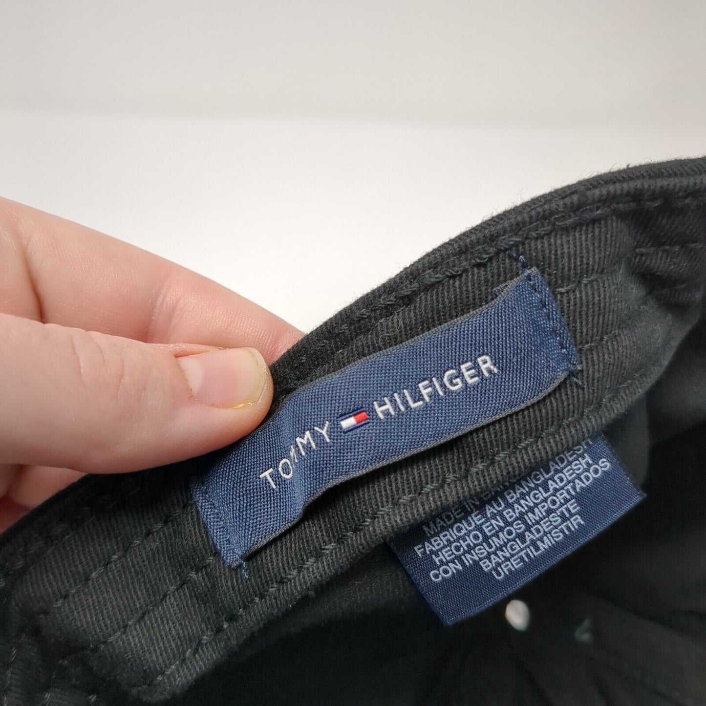 Tommy Hilfiger Slideback Hat Black One Size Embroidered Leather Strap