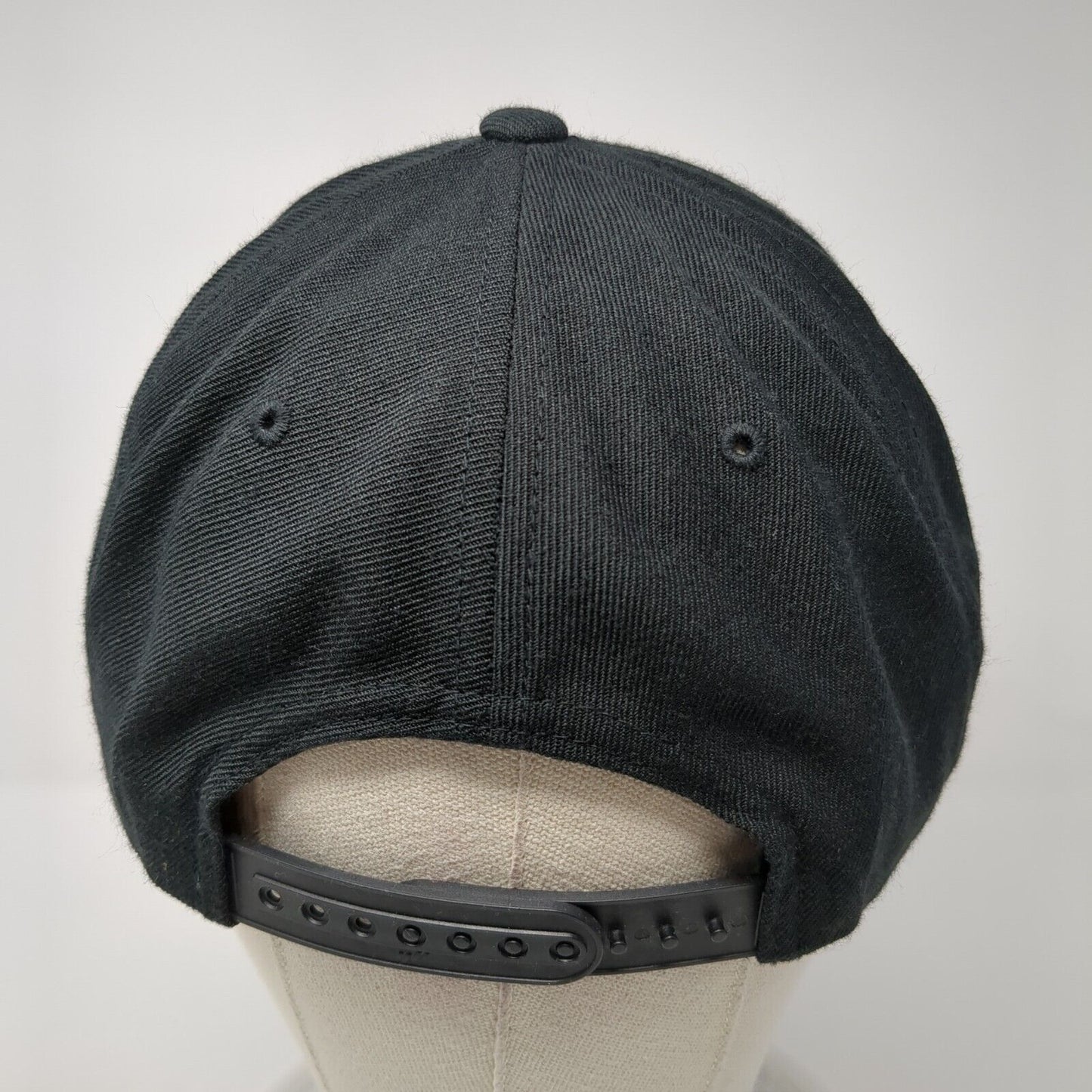 Red Ribbon Snapback Hat Black One Size Fight Until The Last Out Yupoong