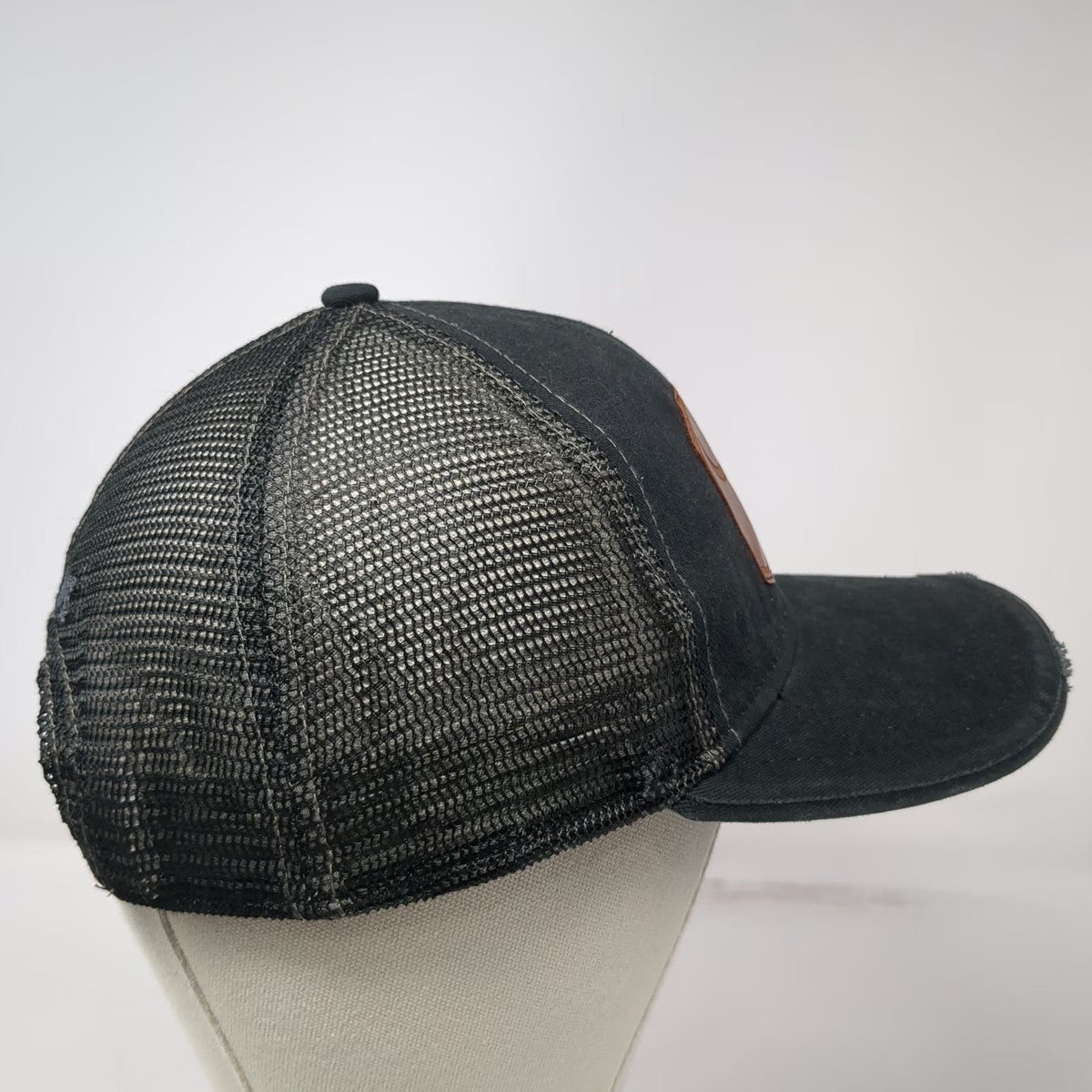 Shyanne Trucker Hat Black One Size Western Bull Skull Leather Patch Mesh Back