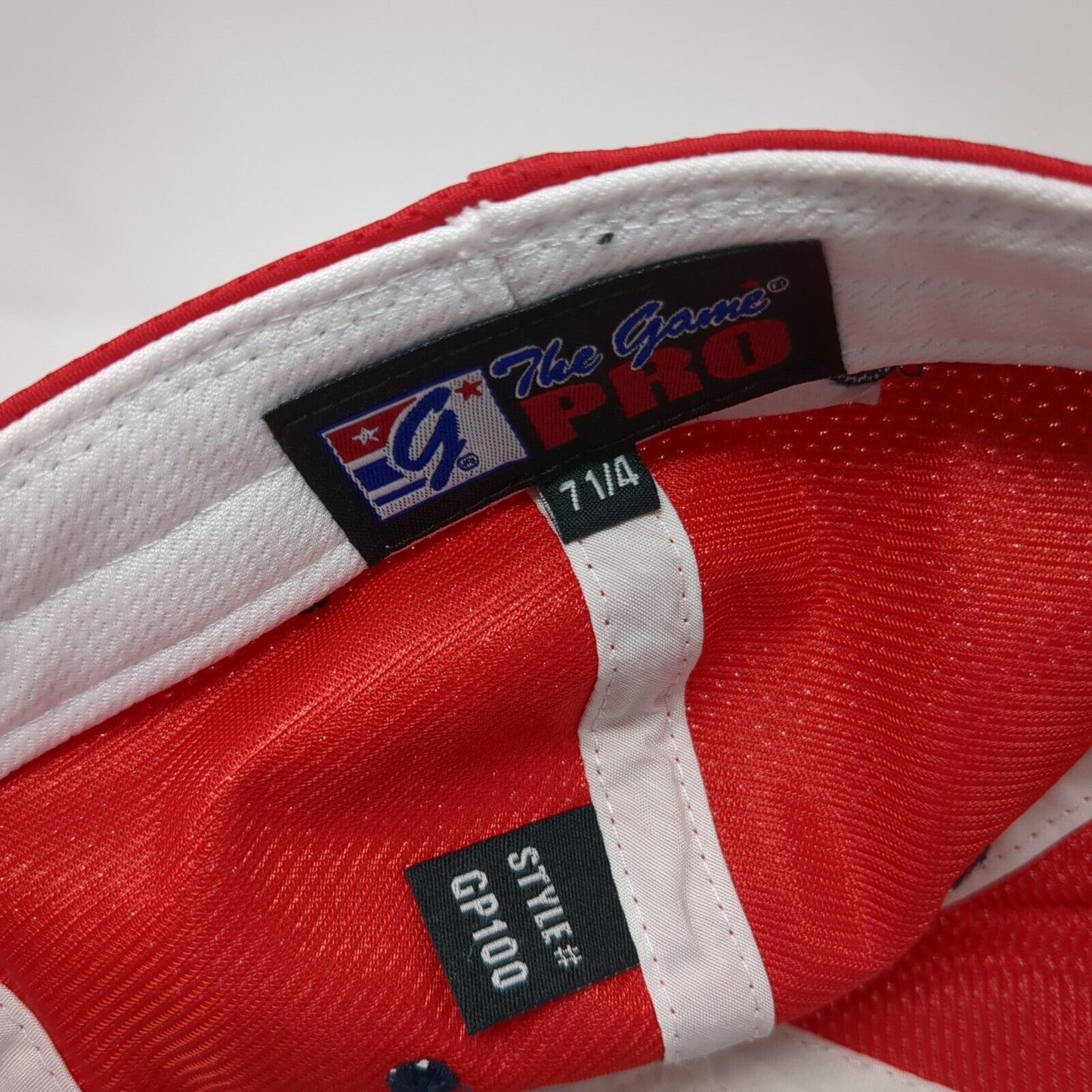 brrrº Fitted Hat Red Size 7 1/4 Lightweight Embroidered 6 Panel The Game Pro