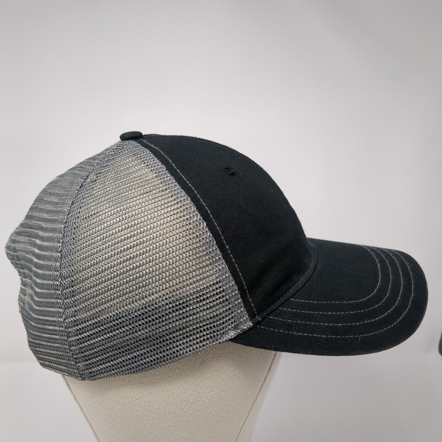 Richardson Snapback Trucker Hat M/L Adjustable Breathable Mesh Back 6 Panel