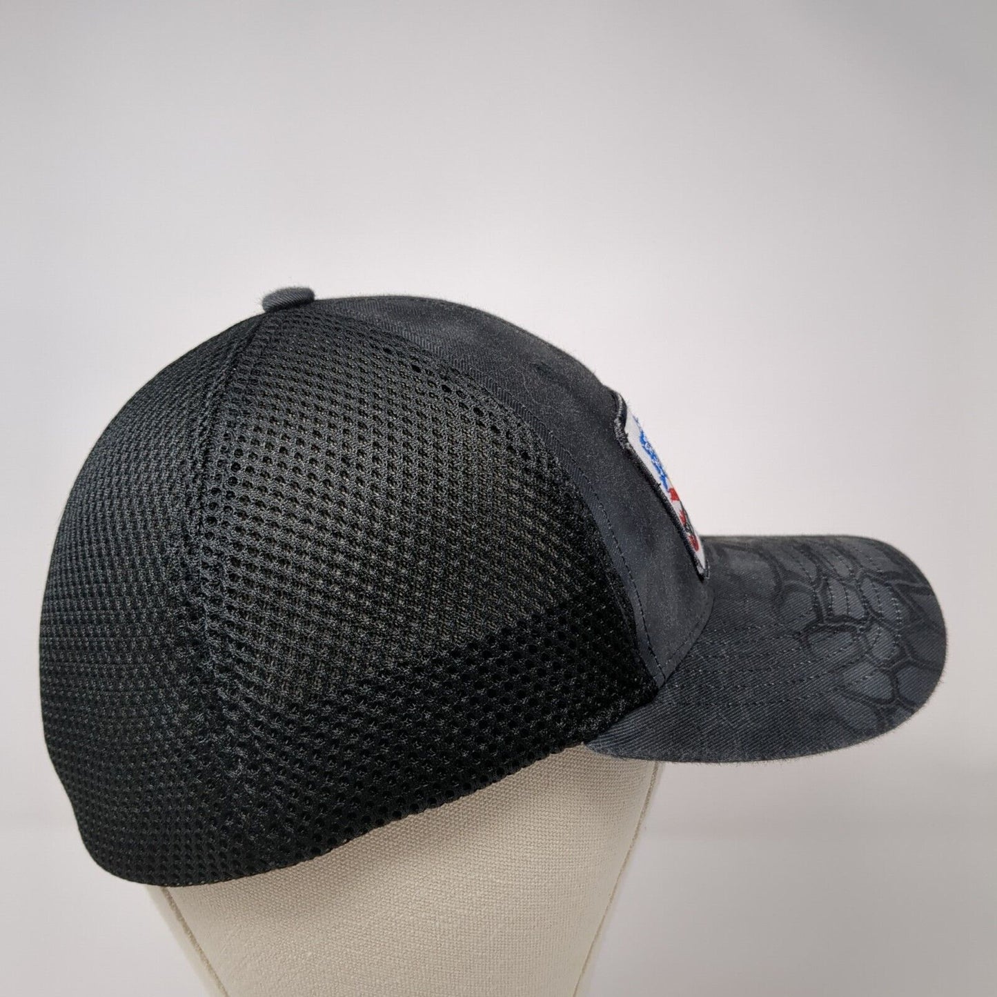 911 Never Forget Fitted Mesh Back Hat Camo S/M American Flag Eagle