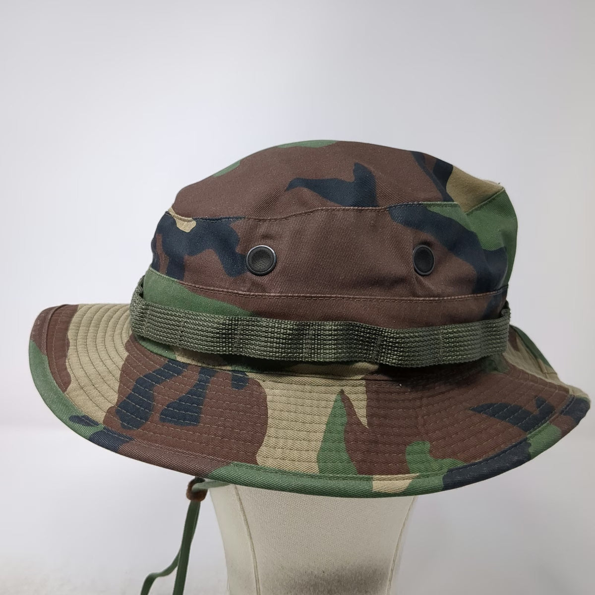 Propper Boonie Hat Green Brown 7 1/2 Camouflage Chin Strap Branch Loops Outdoor