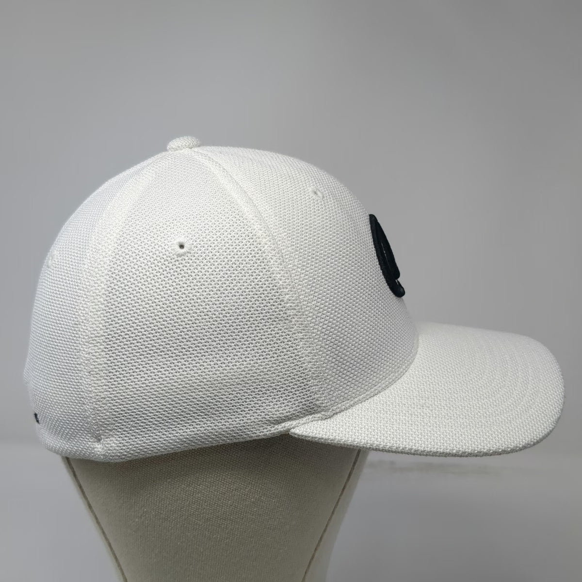 Flexfit Baseball Cap White One Size Newport Lexus Embroidered Logo Mesh hat