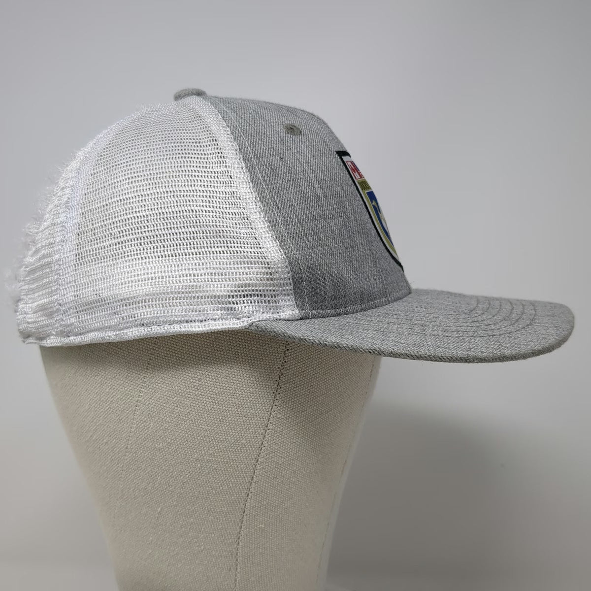 Ducks Unlimited Trucker Hat Gray One Size Snapback Mesh Shield Patch Flag Logo