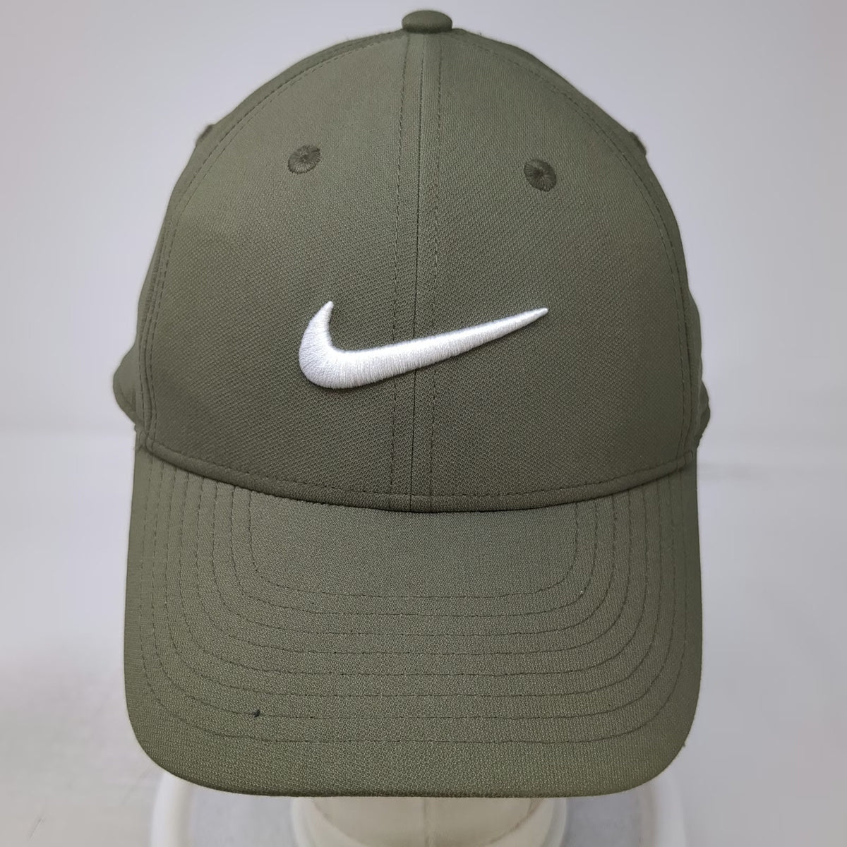 Nike Baseball Cap Green L Dri-FIT Strapback Performance Athletic Swoosh Hat