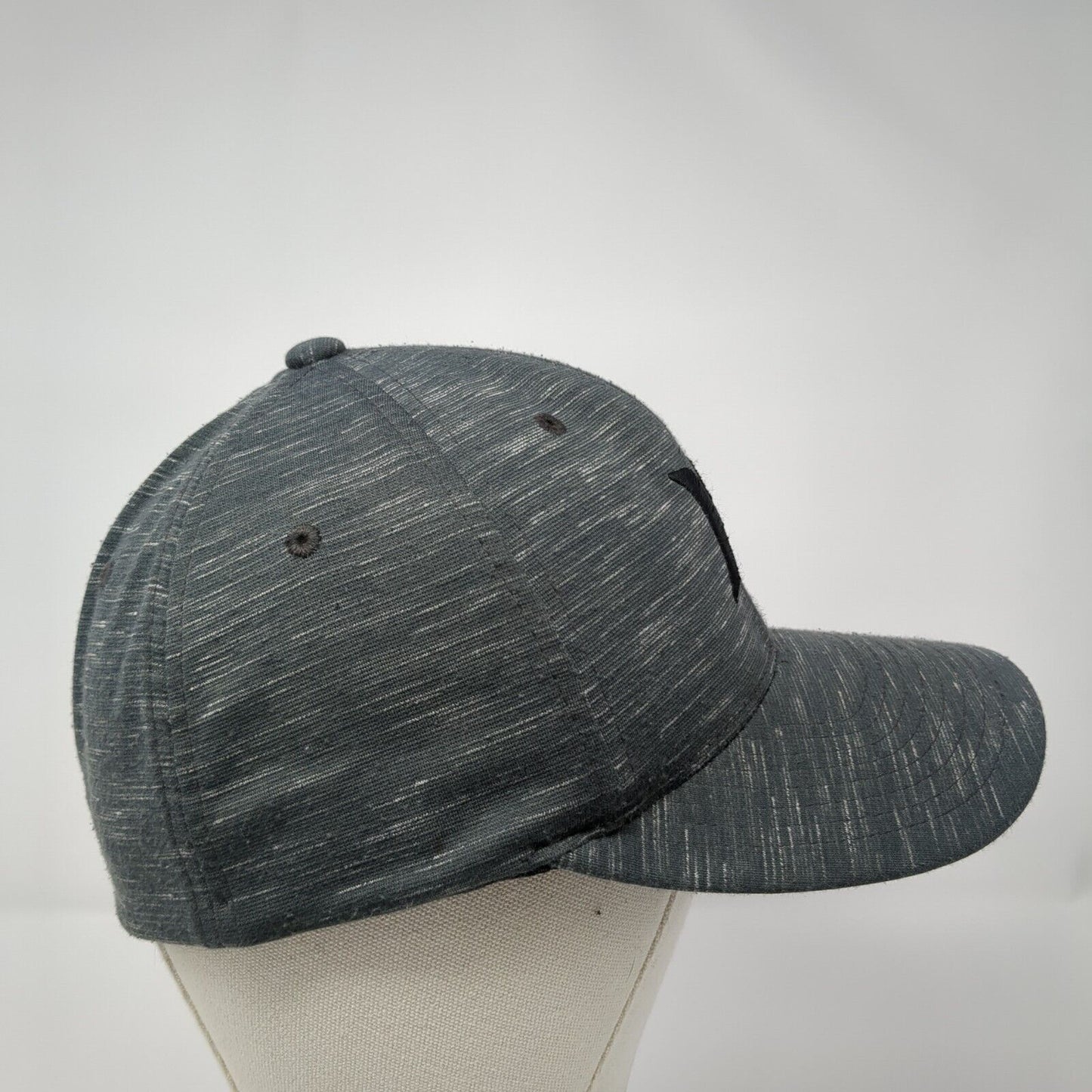Hurley Fitted Hat Gray Small-Medium Embroidered Logo Flexfit Yupoong