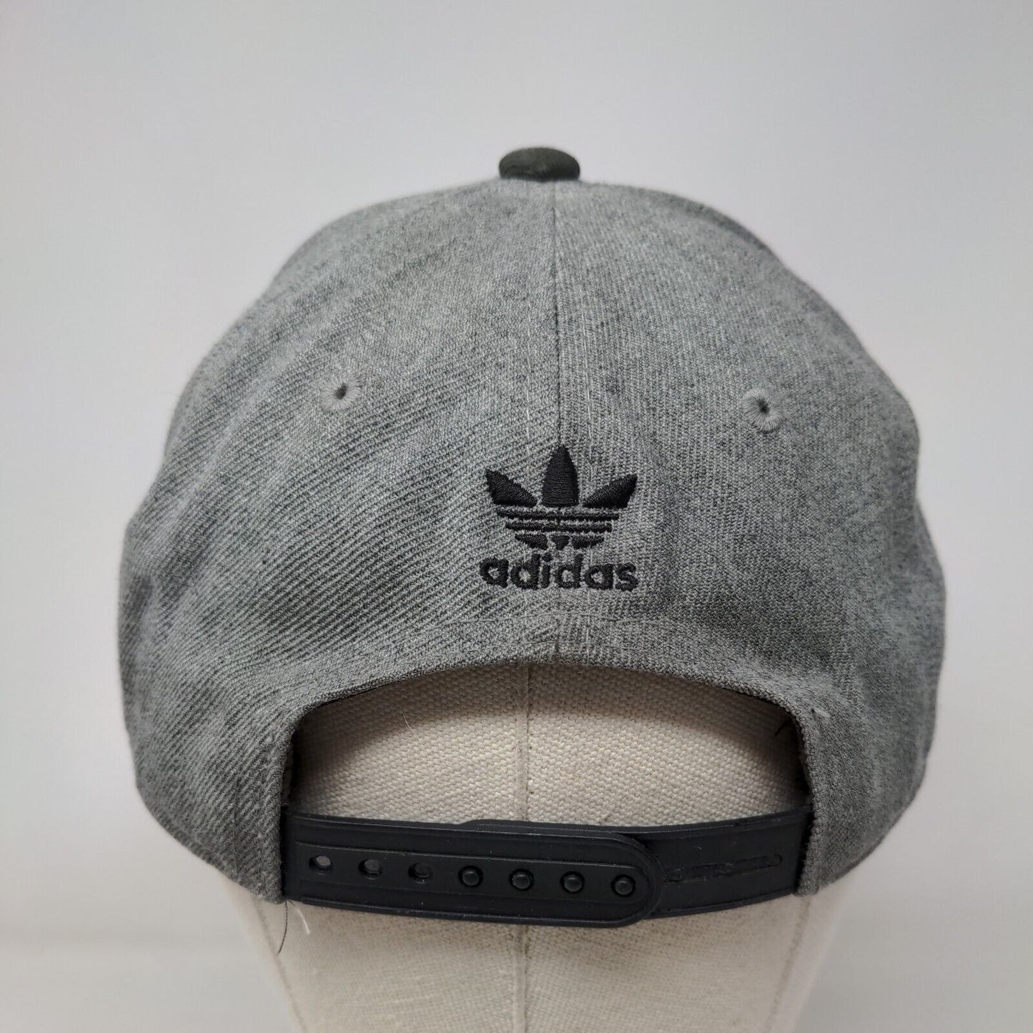 Adidas Trefoil Snapback Hat Gray OSFM Embroidered Colorblock 6 Panel