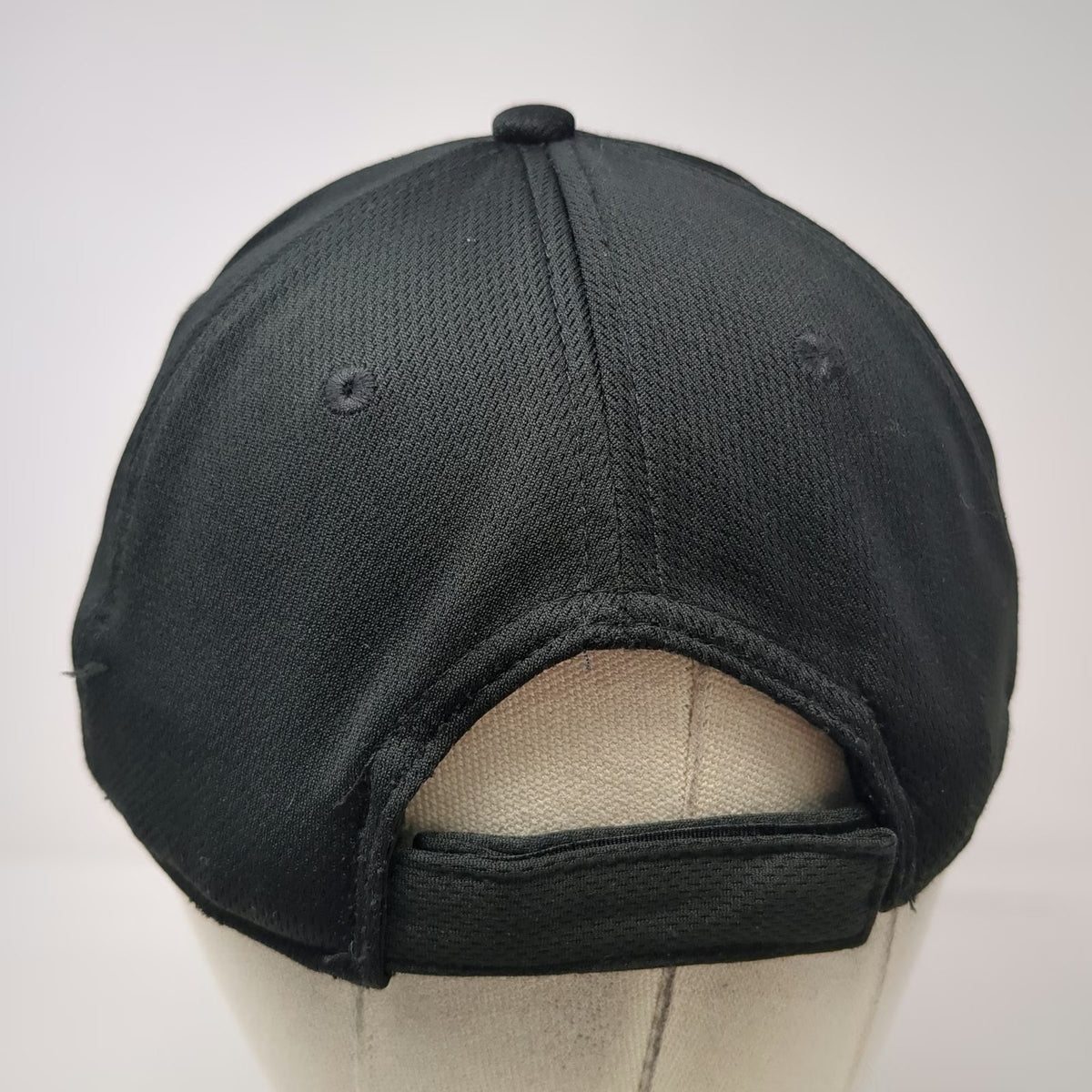 Chicago White Sox MLB OC Sports Baseball Cap Black One Size Strapback Logo Hat