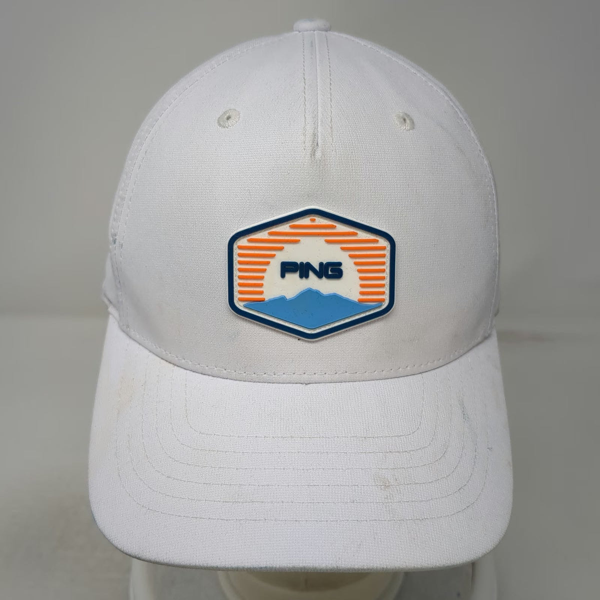 PING 5 Panel White Hat OSFM Snapback Rubber Patch Scheels Golf Gray Adjustable
