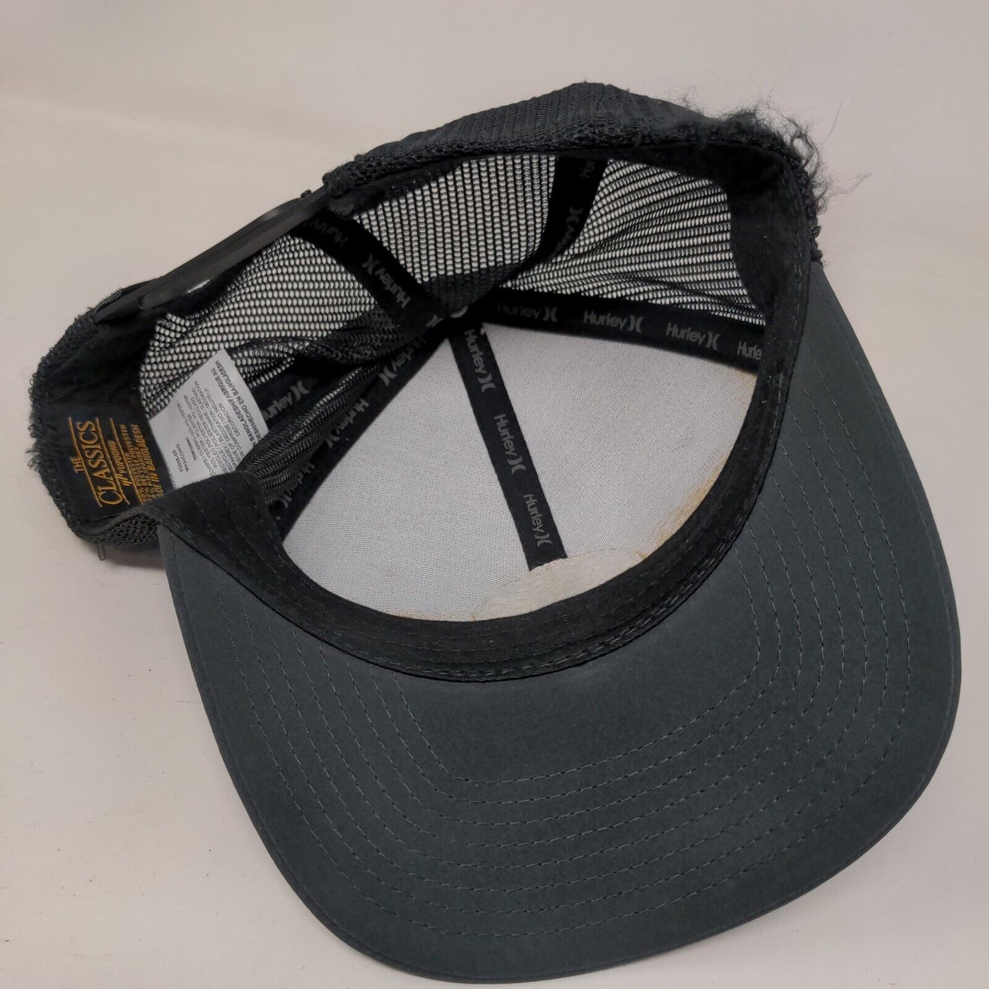 Hurley Patch Snapback Mesh Back Trucker Hat Gray One Size Yupoong