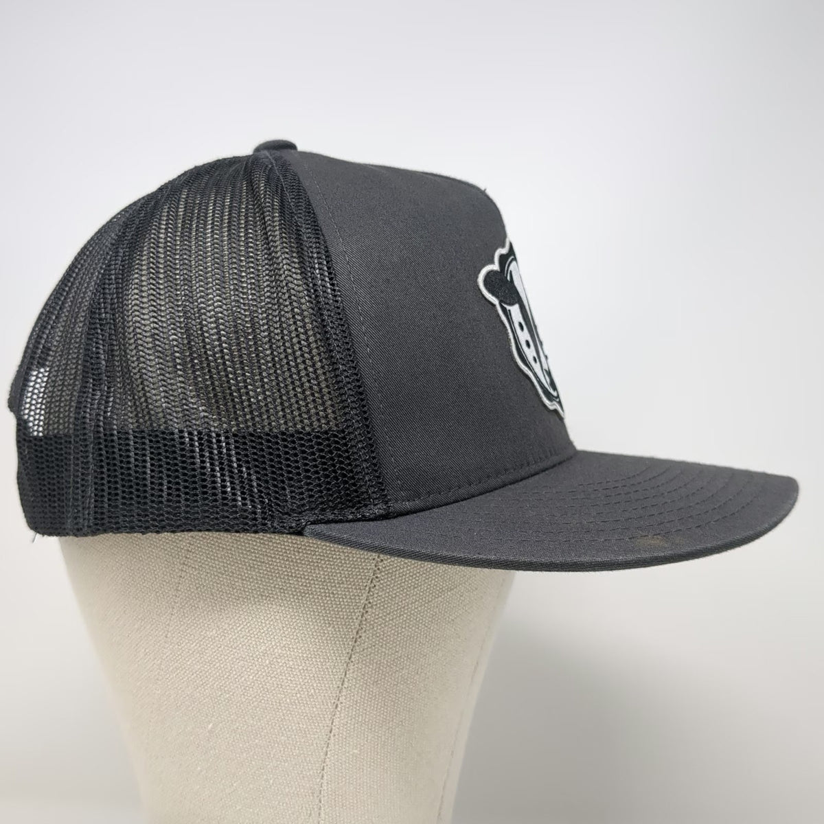 Yupoong Trucker Hat Gray One Size Snapback Mesh Embroidered Cow Logo Animal Farm