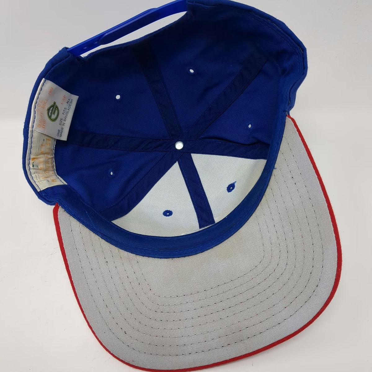 Chicago Cubs MLB G.C.C. Baseball Cap Blue Red One Size Snapback Contrast Brim