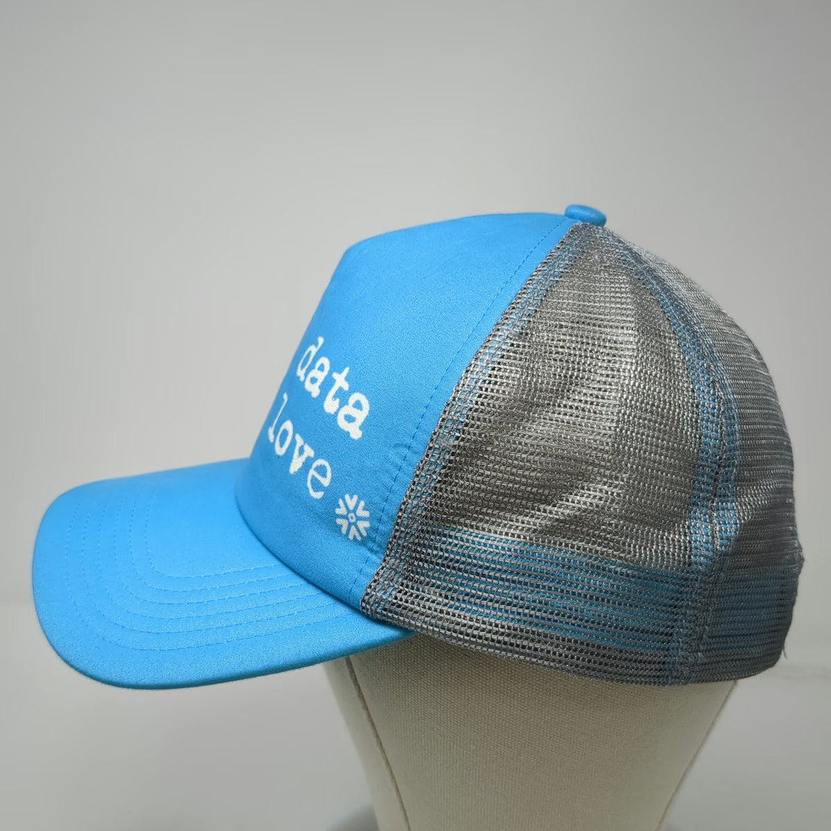 bigtruck Trucker Hat Blue Gray One Size Snapback Data Love Snowflake Wonderland