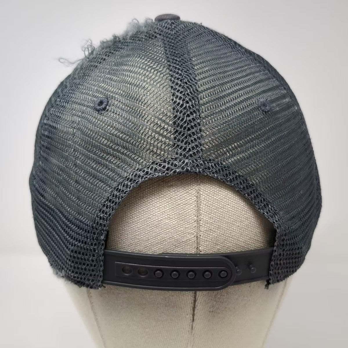Carhartt Gray Trucker Hat Stand Strong Fencing Embroidered Adjustable OS Mesh
