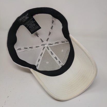 Titleist Men's Fitted Hat White Size M/L Embroidered Pro V1 Logo