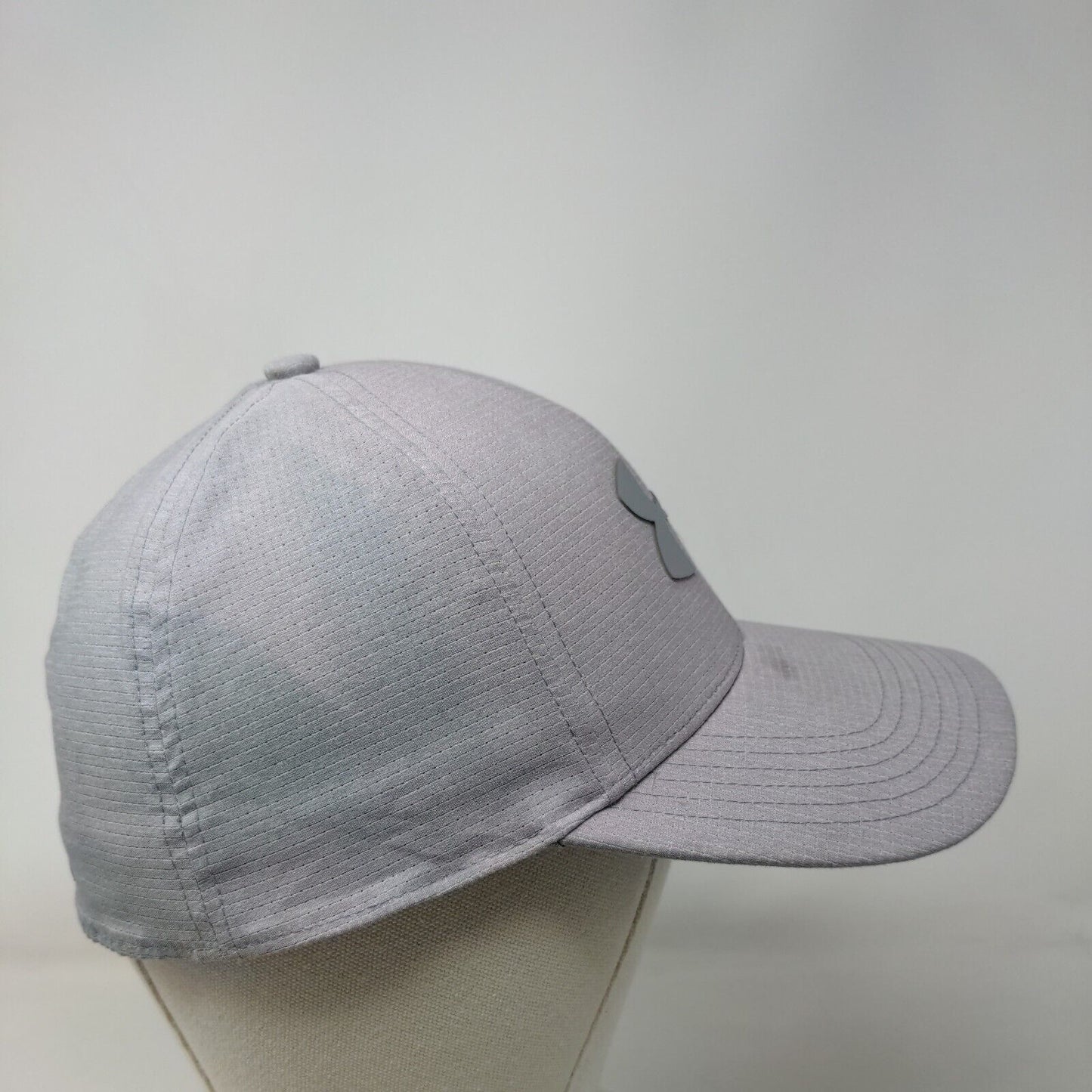 Under Armour Fitted Hat Gray L/XL Classic Fit Lightweight Cool Switch