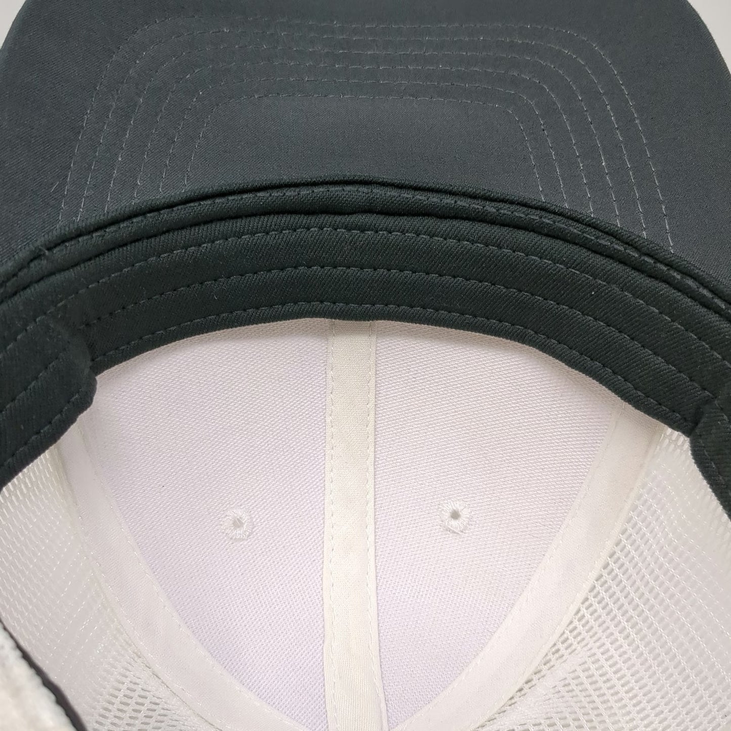 Nike Baseball Cap White M Pfizer Corporate Mesh Dri-FIT Legacy 91 Swoosh Hat